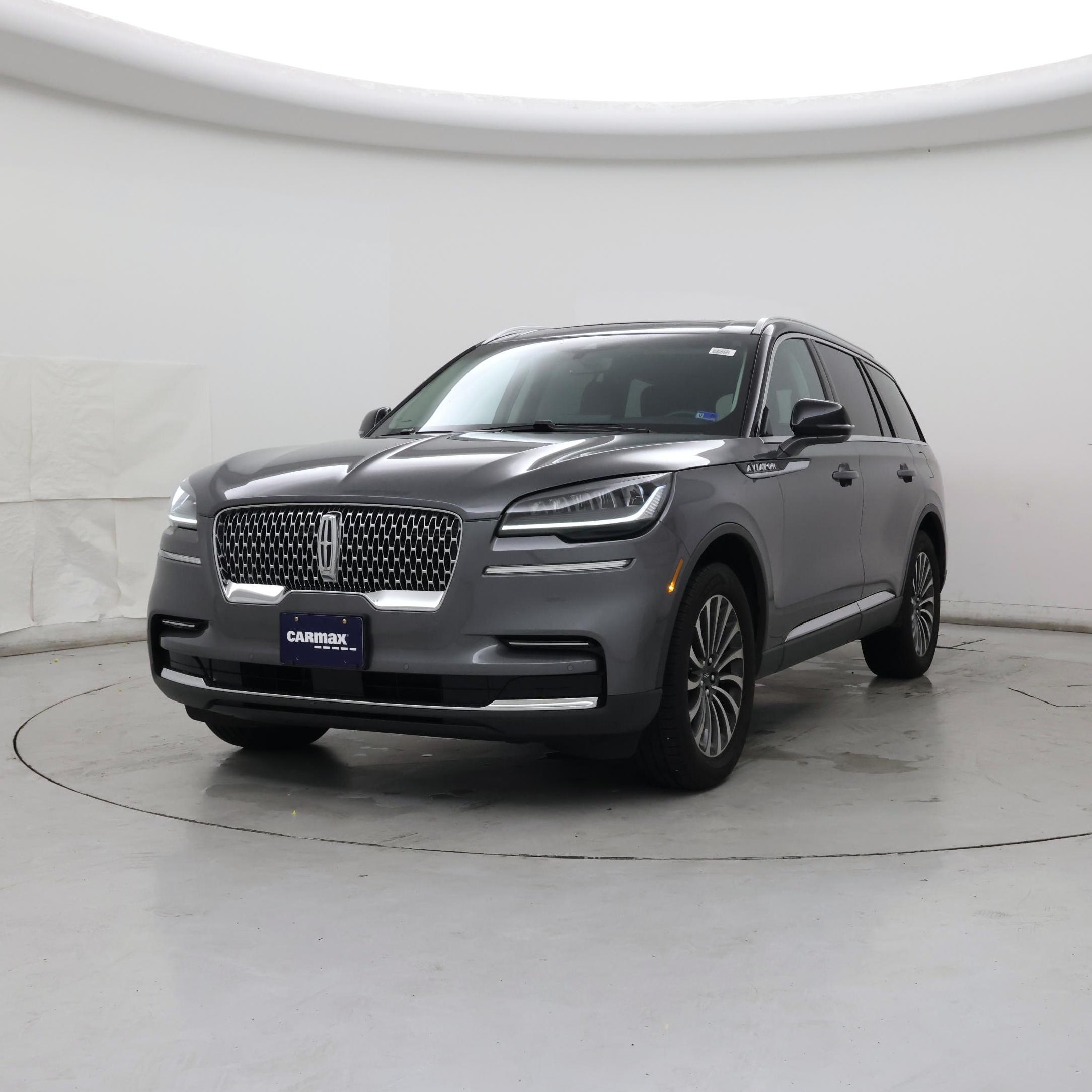 Thumbnail: 2023 Lincoln Aviator - 4
