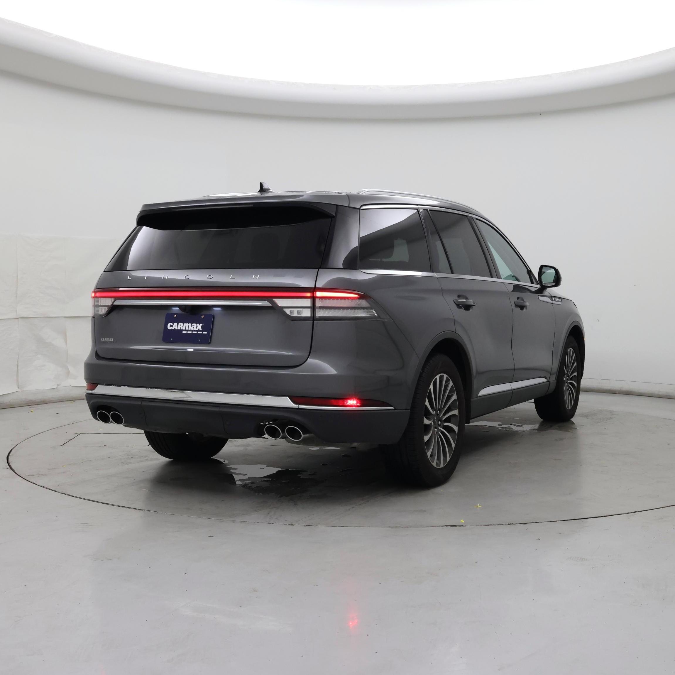Thumbnail: 2023 Lincoln Aviator - 8