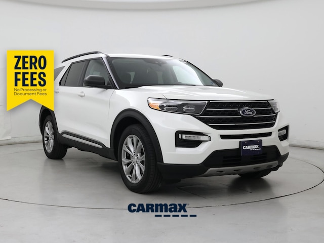 White 2023 Ford Explorer XLT AWD SUV / Crossover All-Wheel Drive Automatic