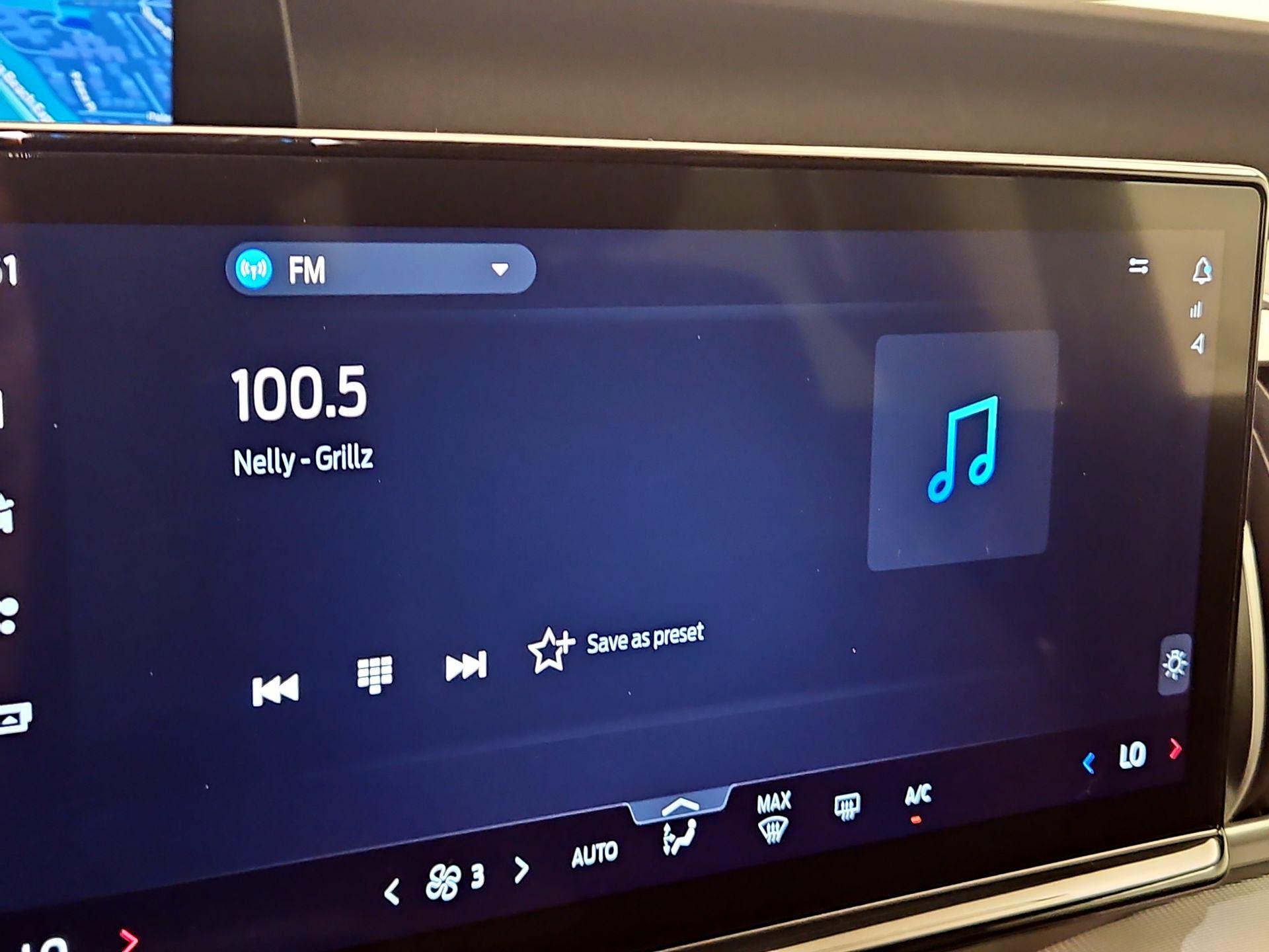 Thumbnail: 2025 Ford Expedition MAX - 16