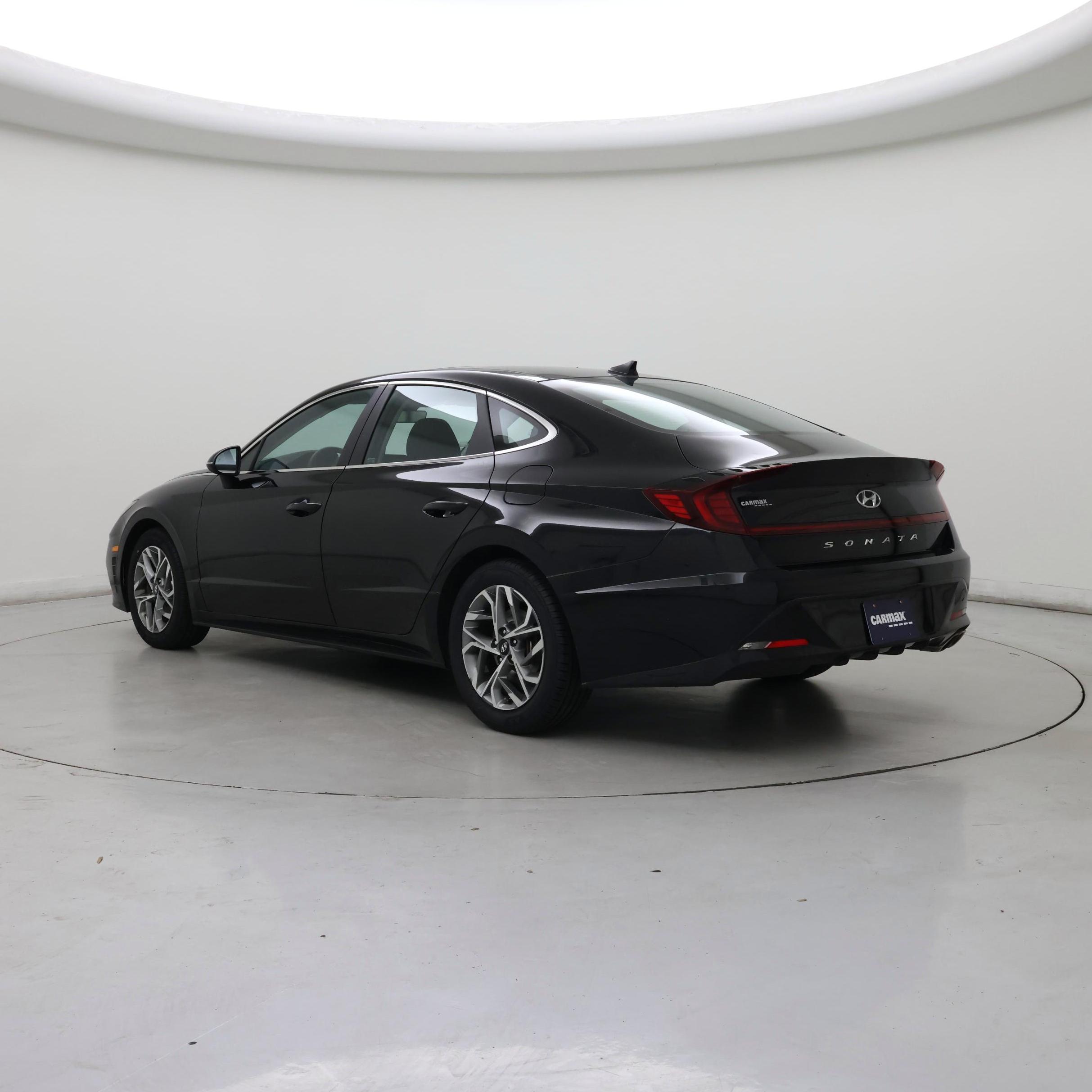 Thumbnail: 2022 Hyundai Sonata - 2
