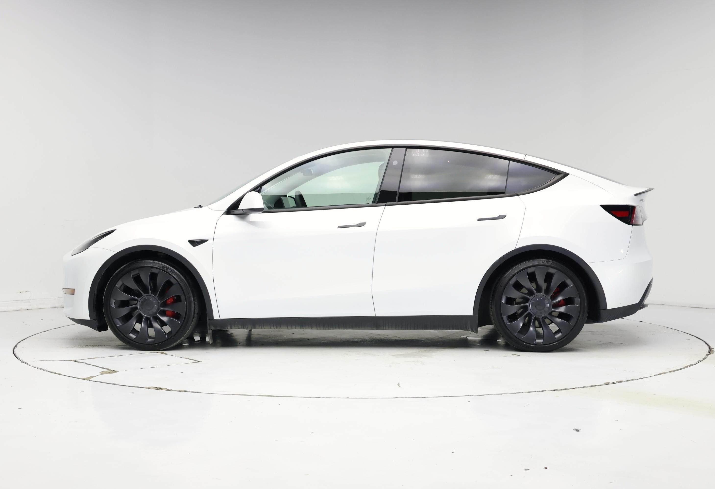 Thumbnail: 2023 Tesla Model Y - 3