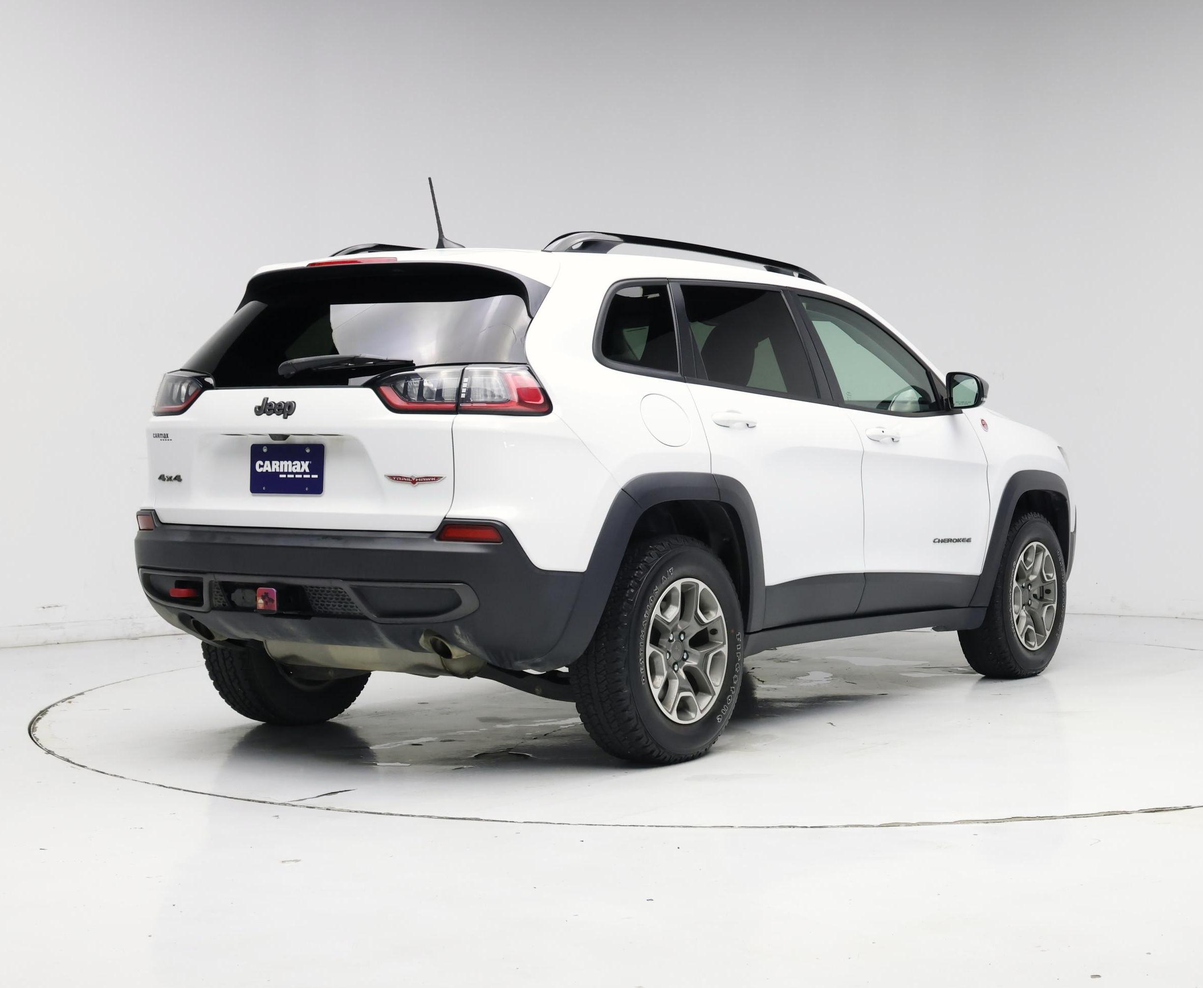 Thumbnail: 2022 Jeep Cherokee - 8