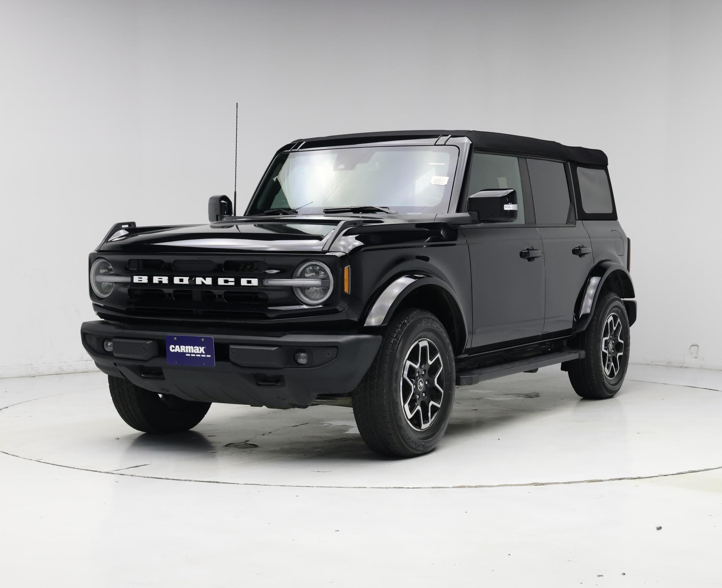 Thumbnail: 2023 Ford Bronco - 4