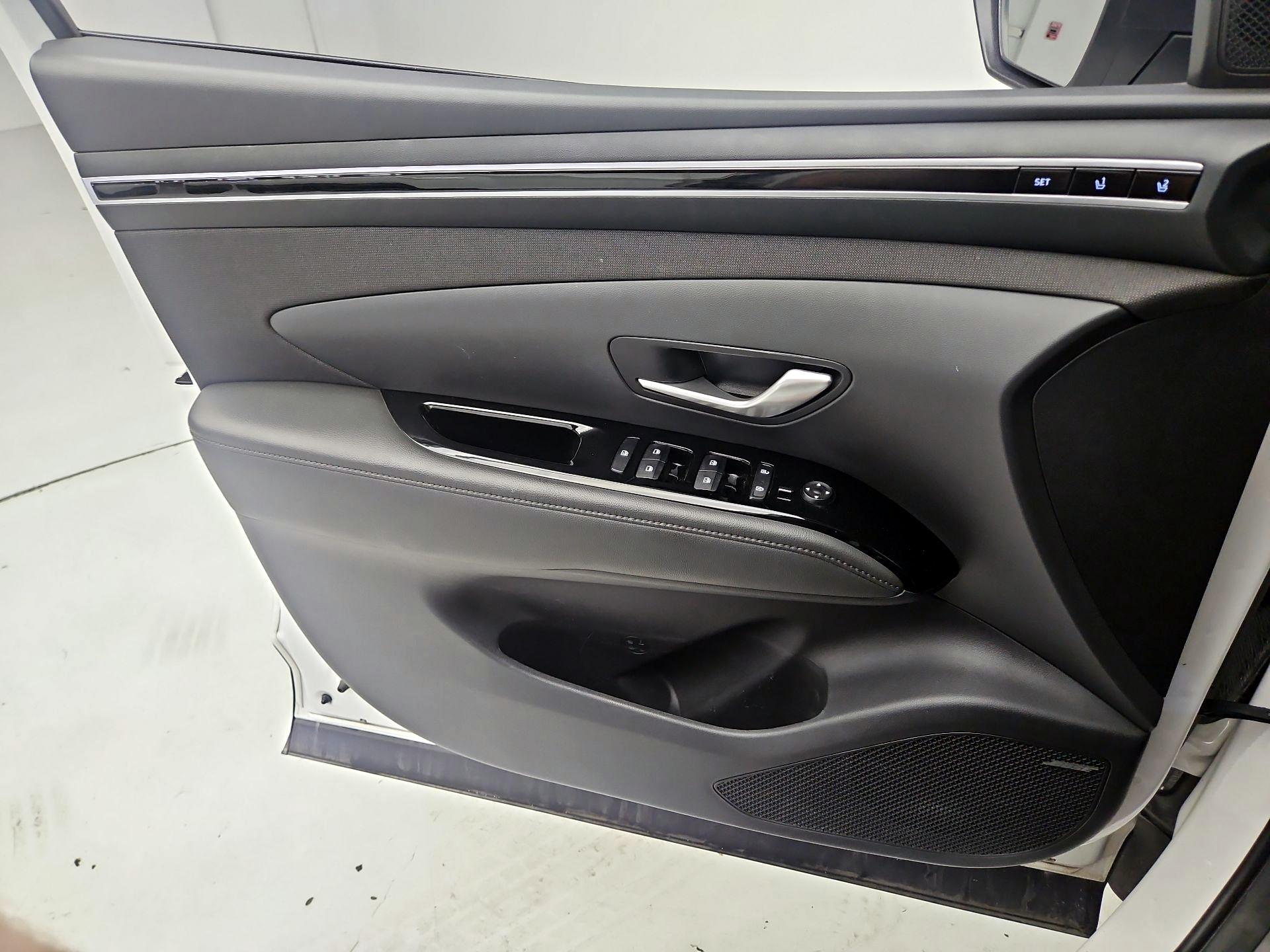Thumbnail: 2024 Hyundai Tucson - 12