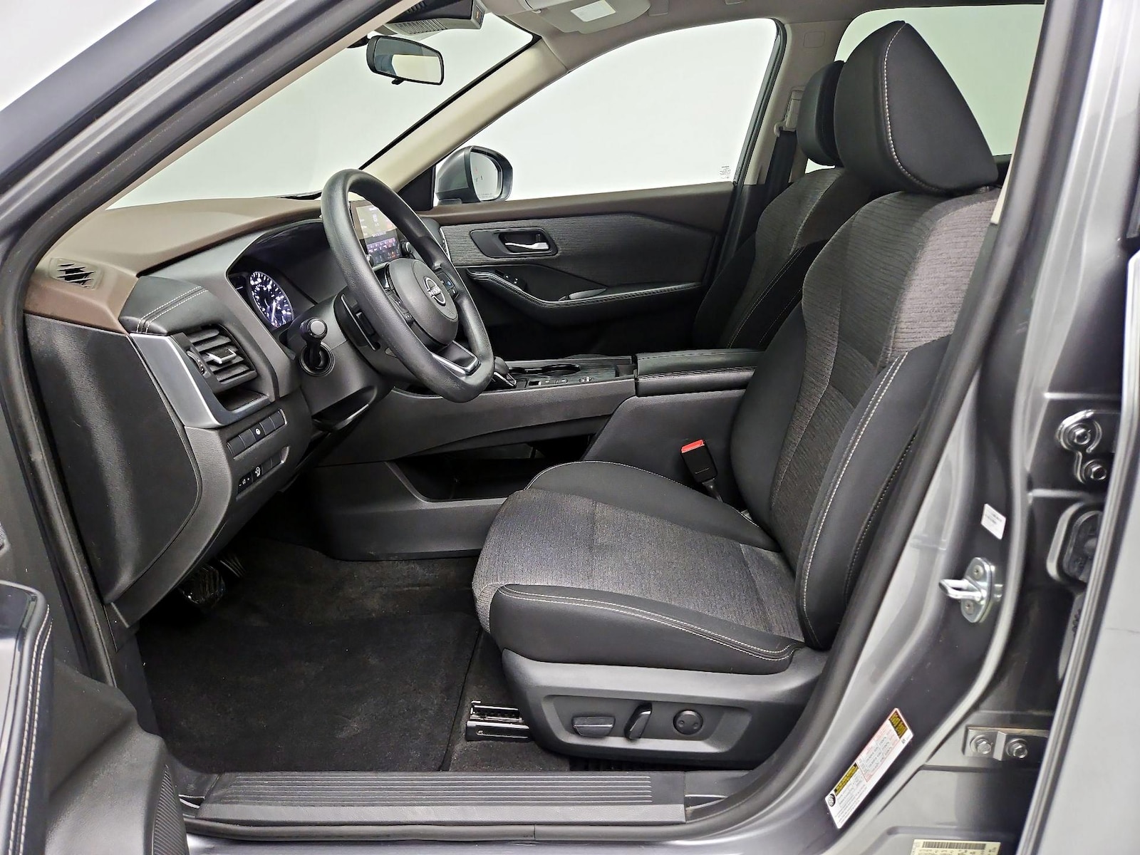 Power Seat(s) & Side Airbags