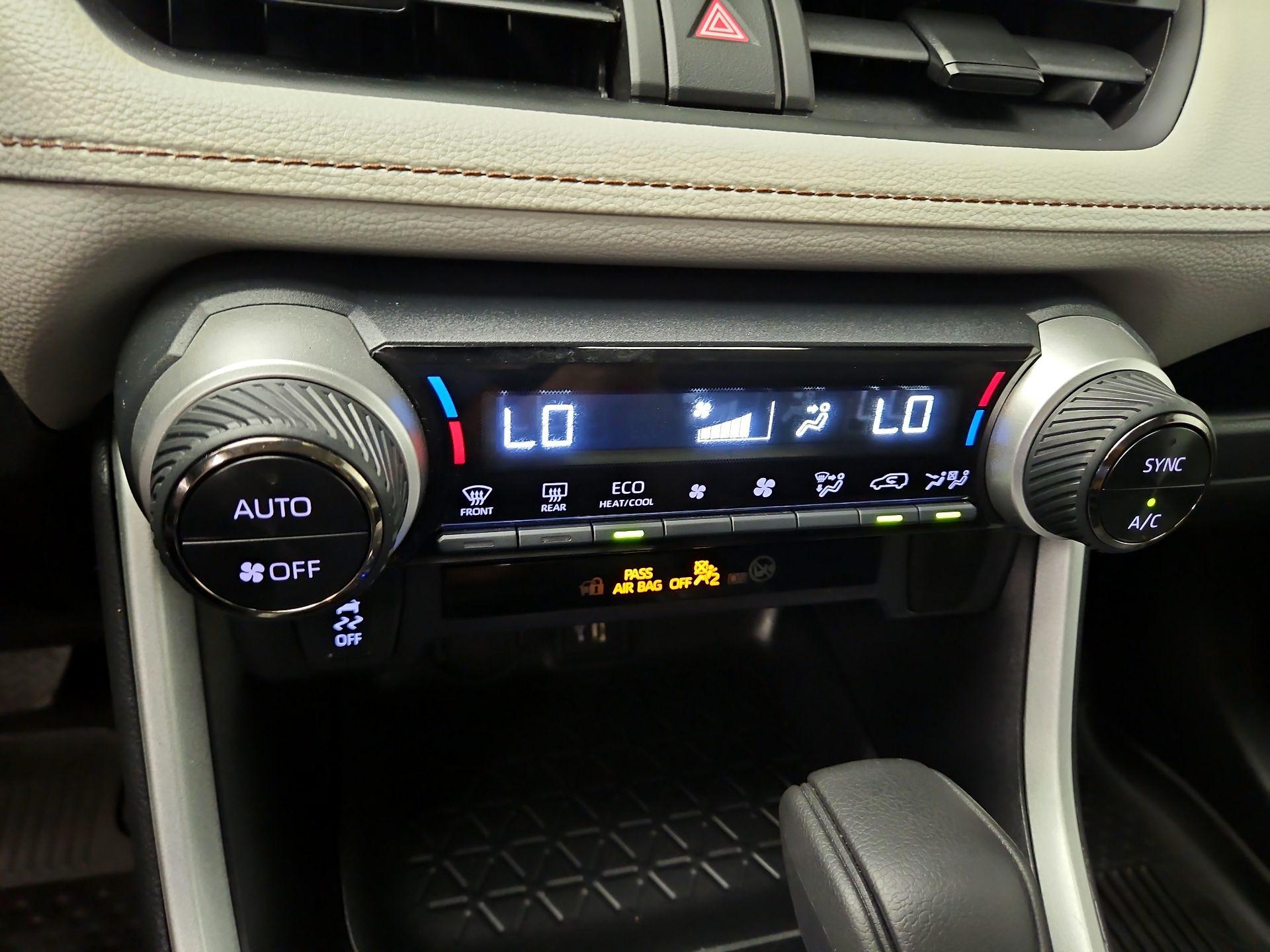 Thumbnail: 2024 Toyota RAV4 - 16