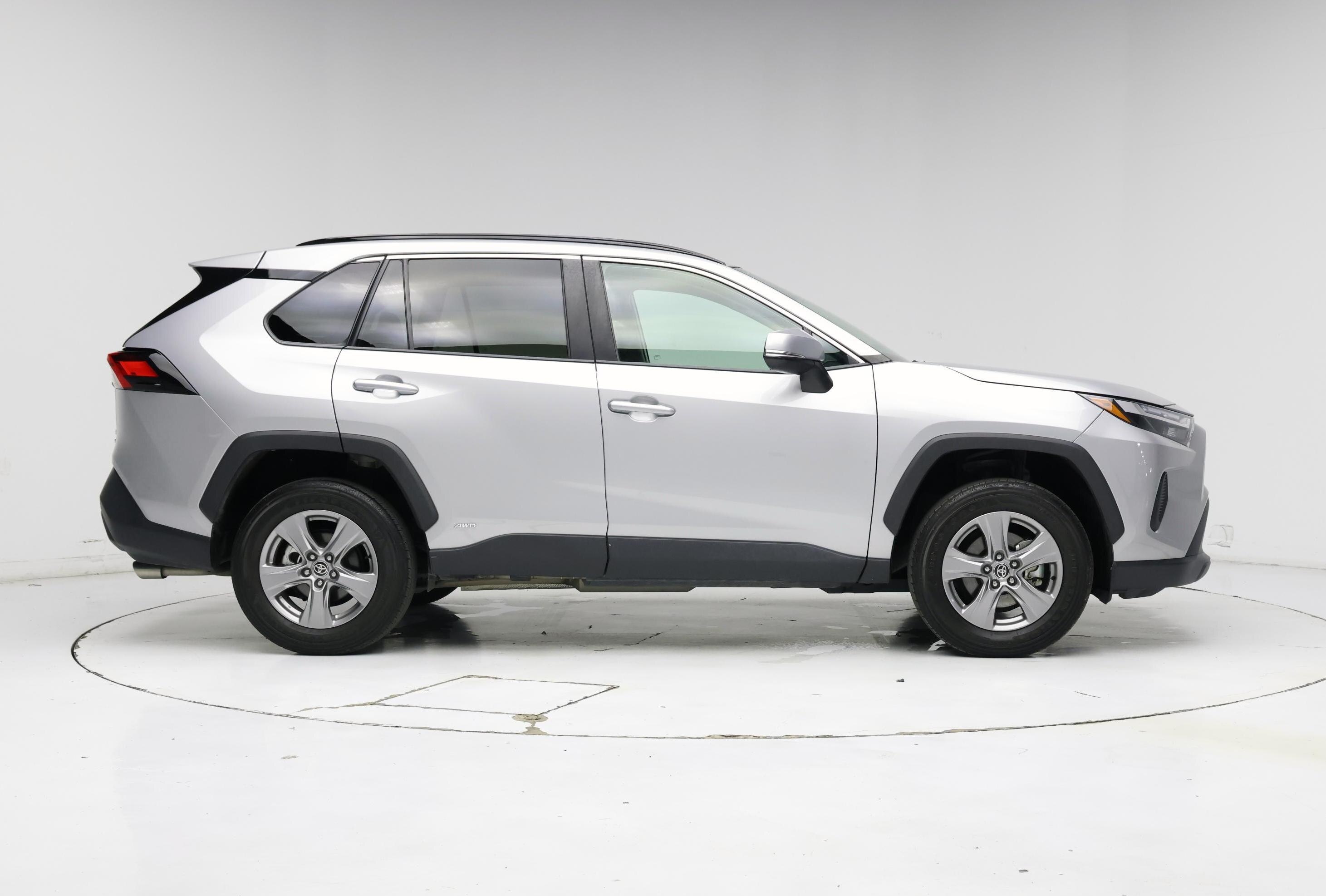 Thumbnail: 2024 Toyota RAV4 - 7