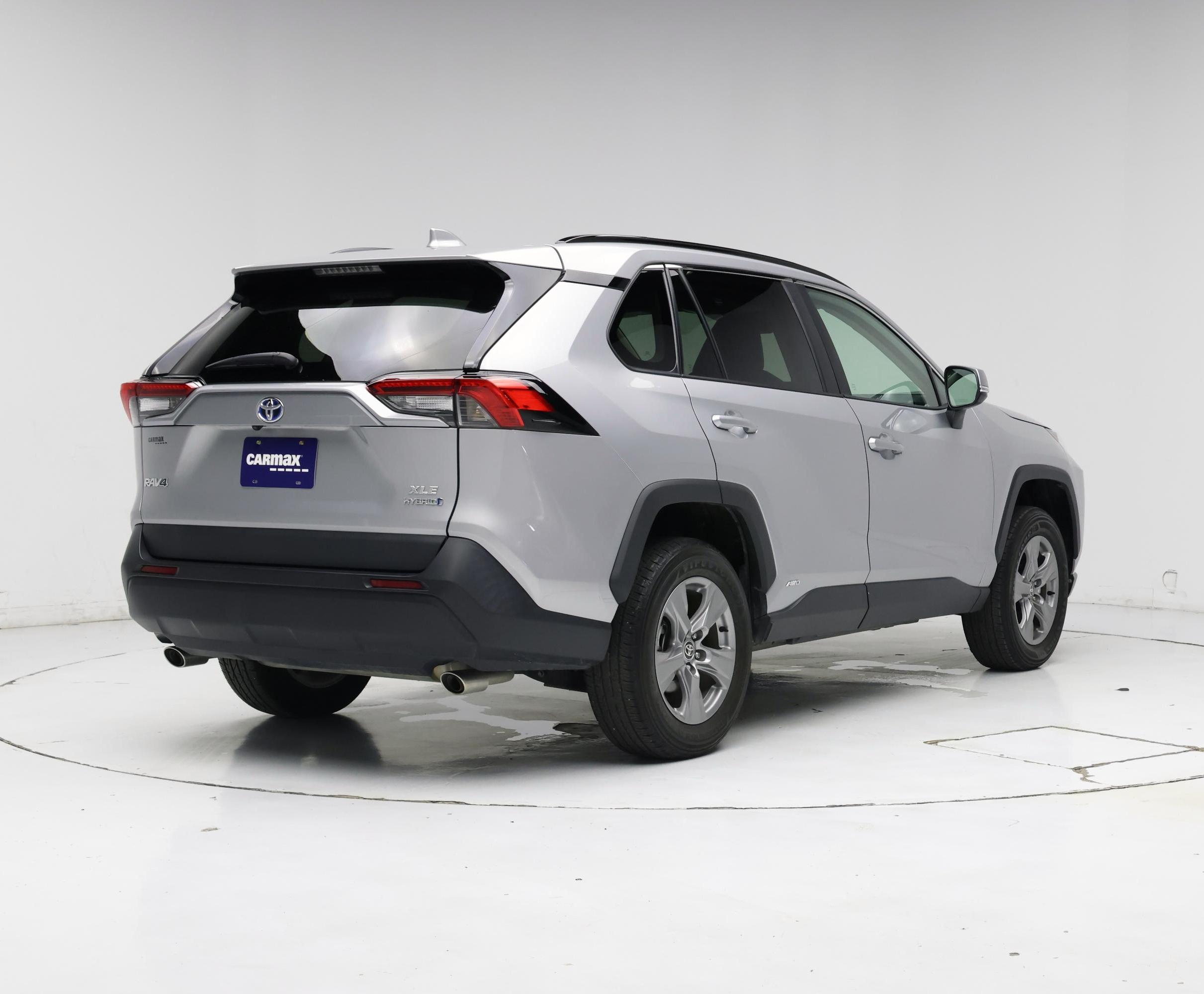 Thumbnail: 2024 Toyota RAV4 - 8