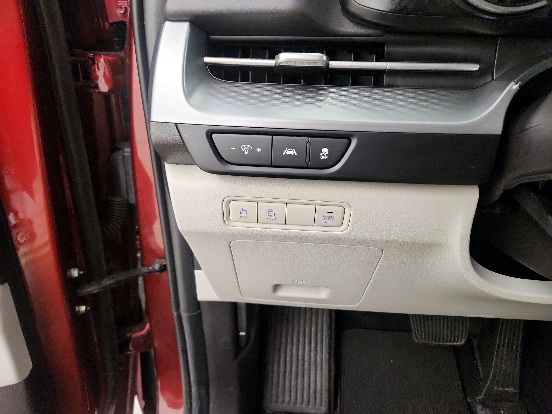 Thumbnail: 2024 Kia Carnival - 13