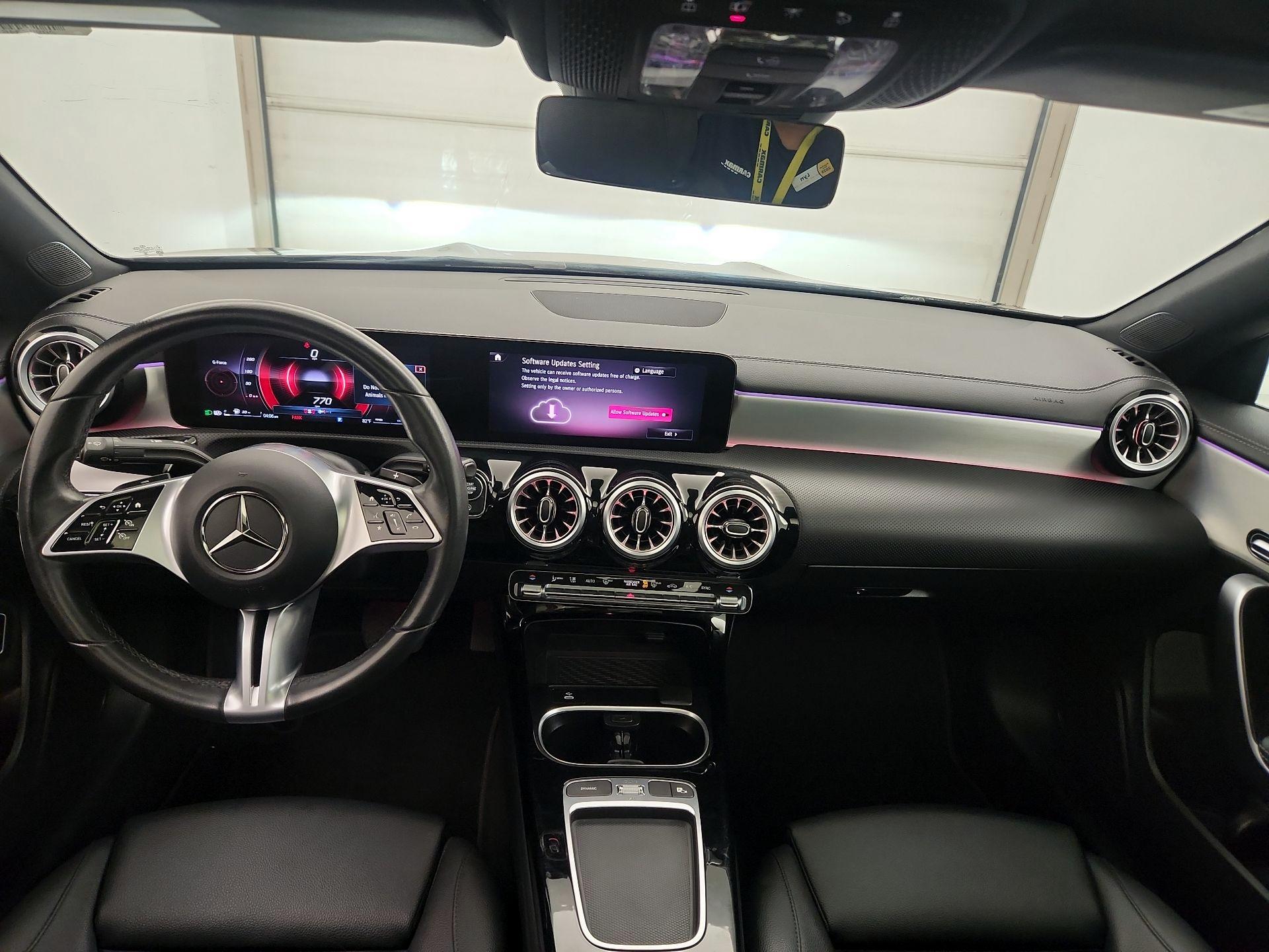 Thumbnail: 2025 Mercedes-Benz CLA - 9