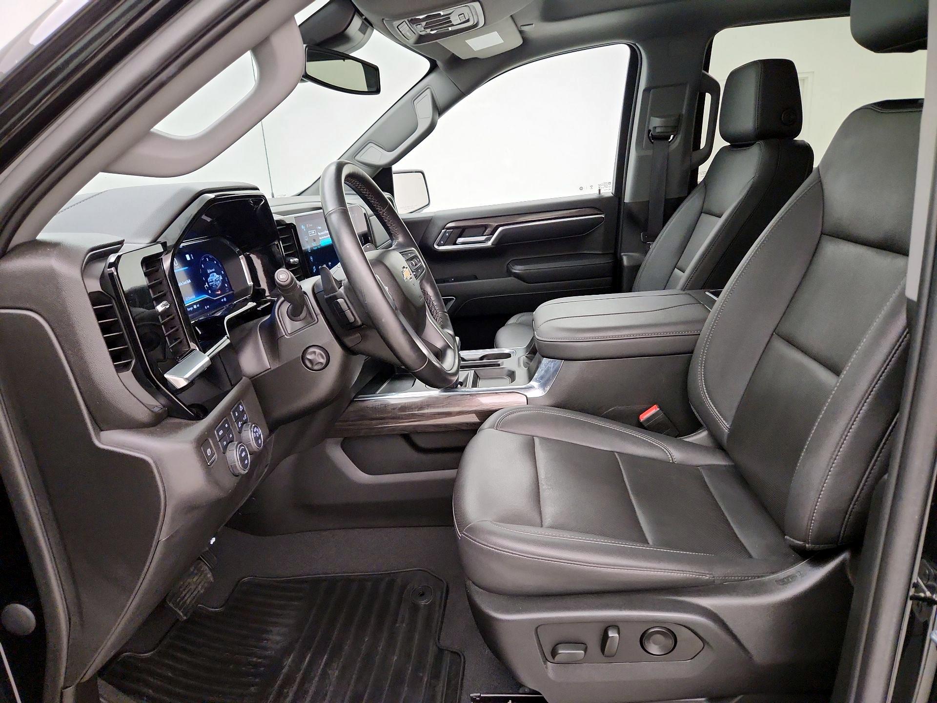 Thumbnail: 2023 Chevrolet Silverado 1500 - 11
