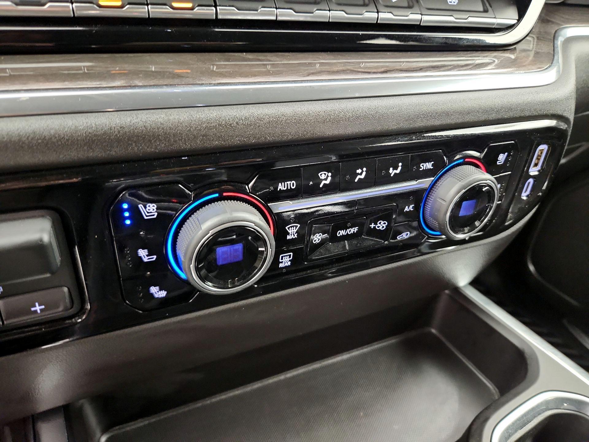 Thumbnail: 2023 Chevrolet Silverado 1500 - 16