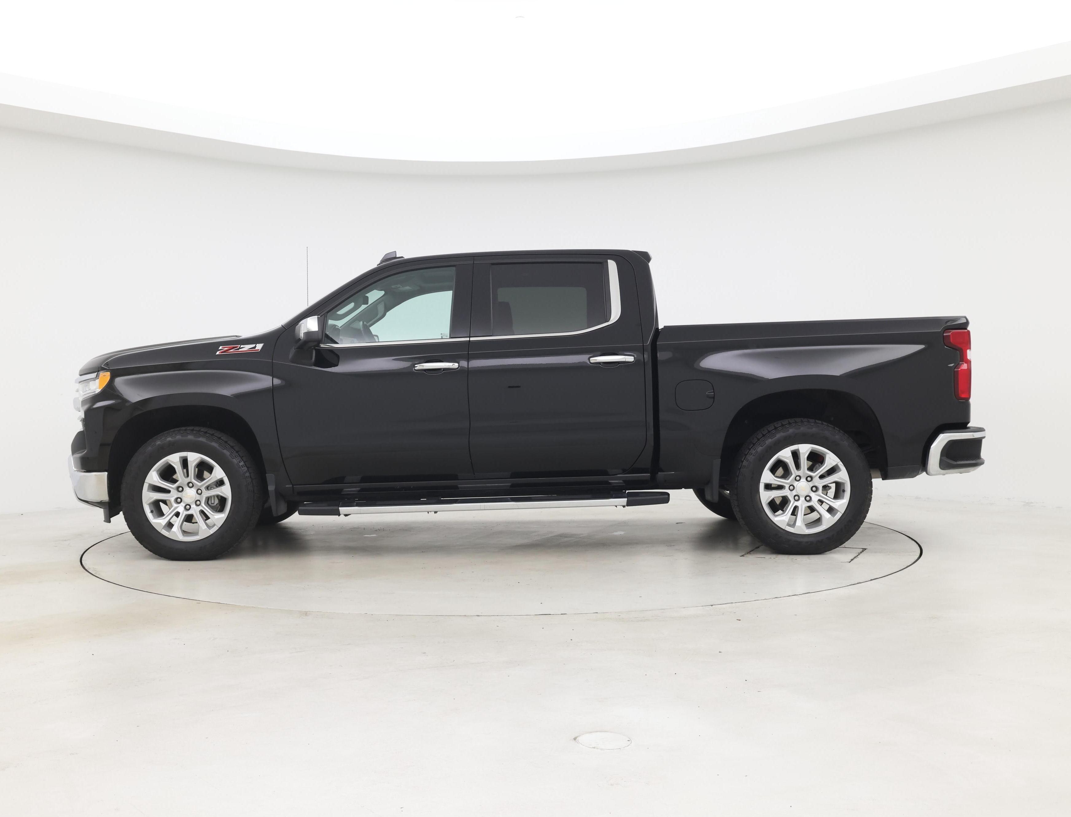 Thumbnail: 2023 Chevrolet Silverado 1500 - 3