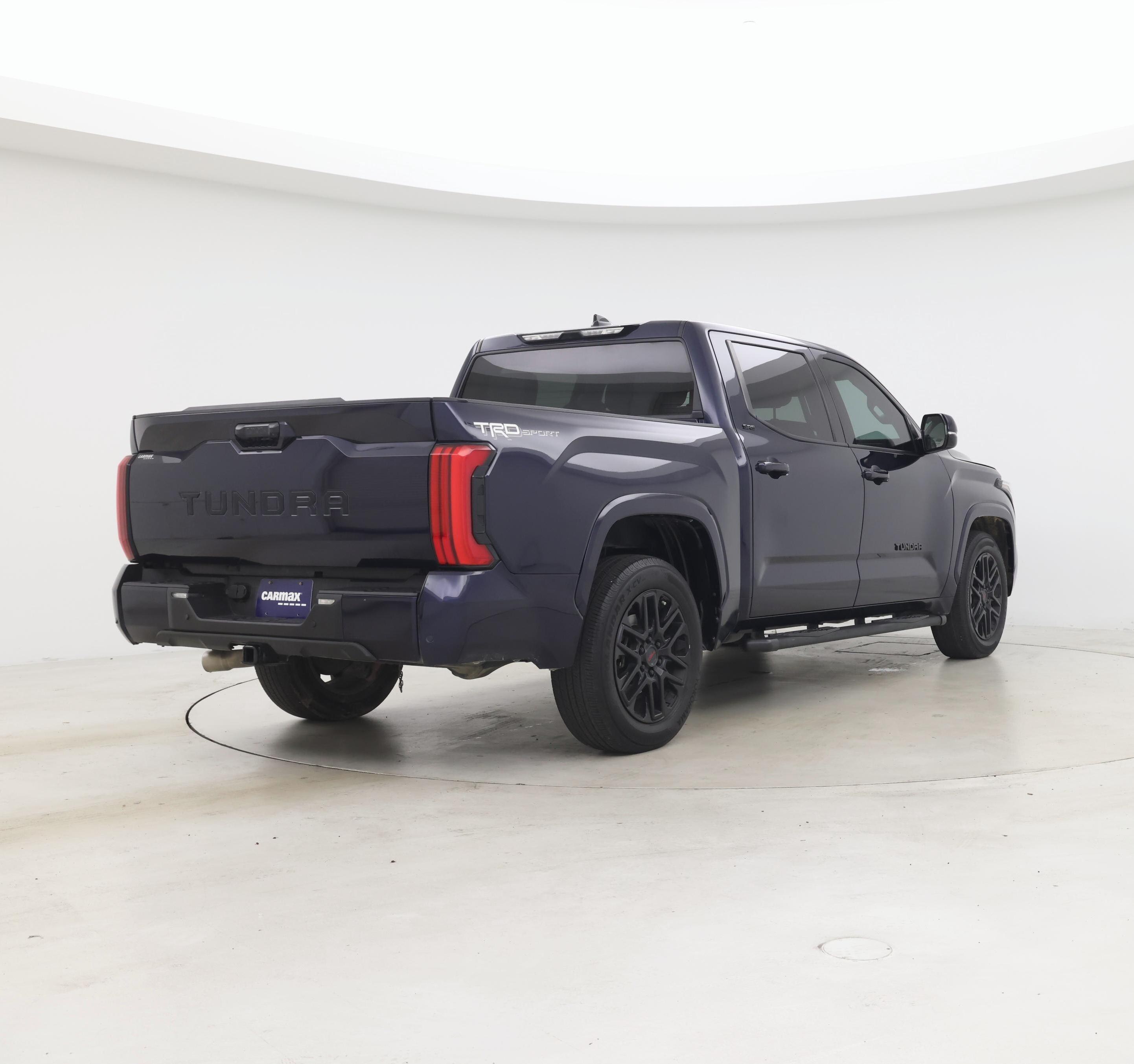 Thumbnail: 2022 Toyota Tundra - 8