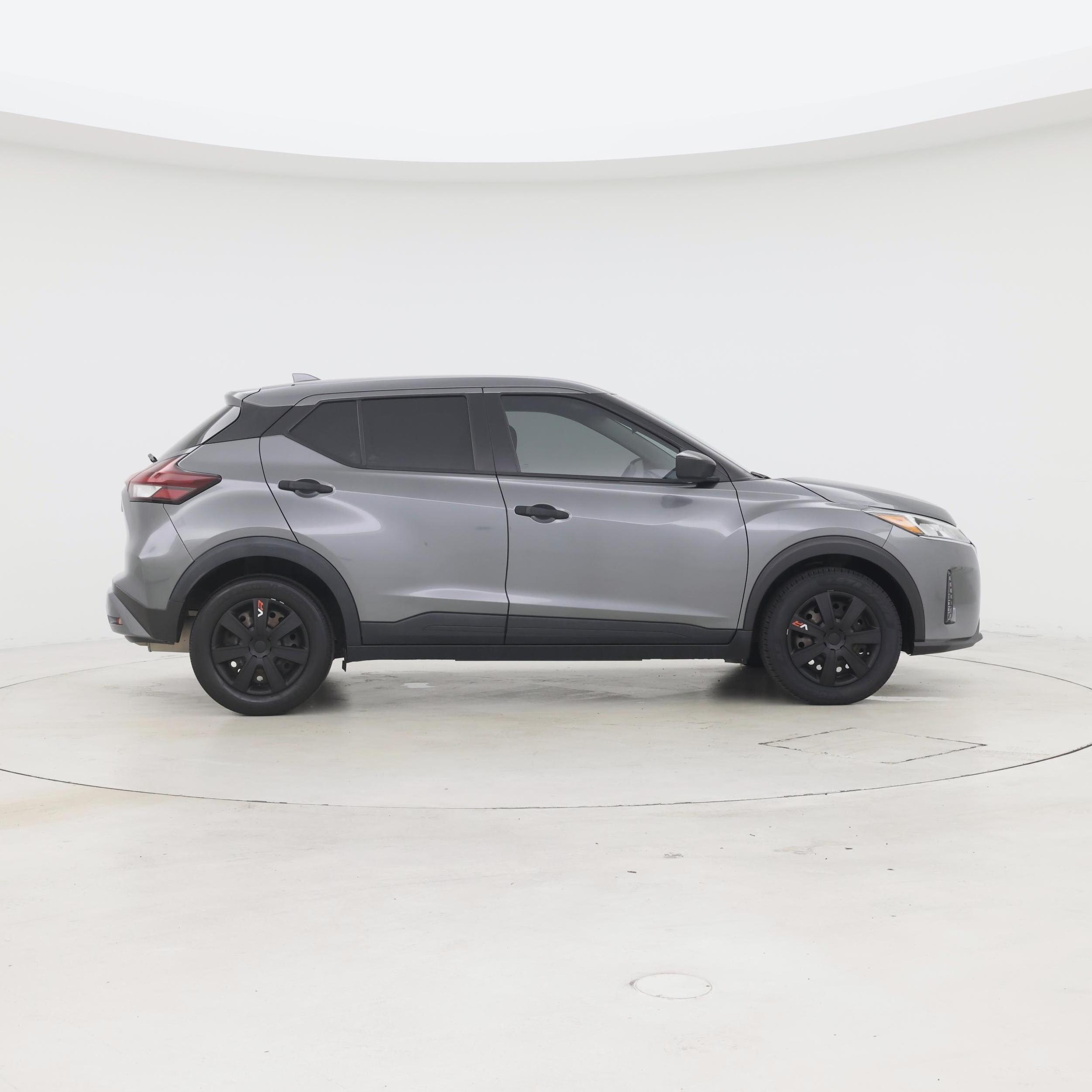 Thumbnail: 2024 Nissan Kicks - 7