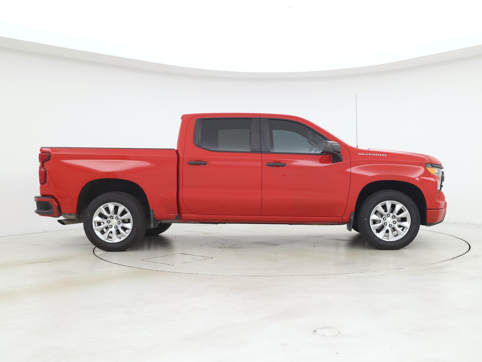 2022 Chevrolet Silverado 1500 Custom - Photo 8