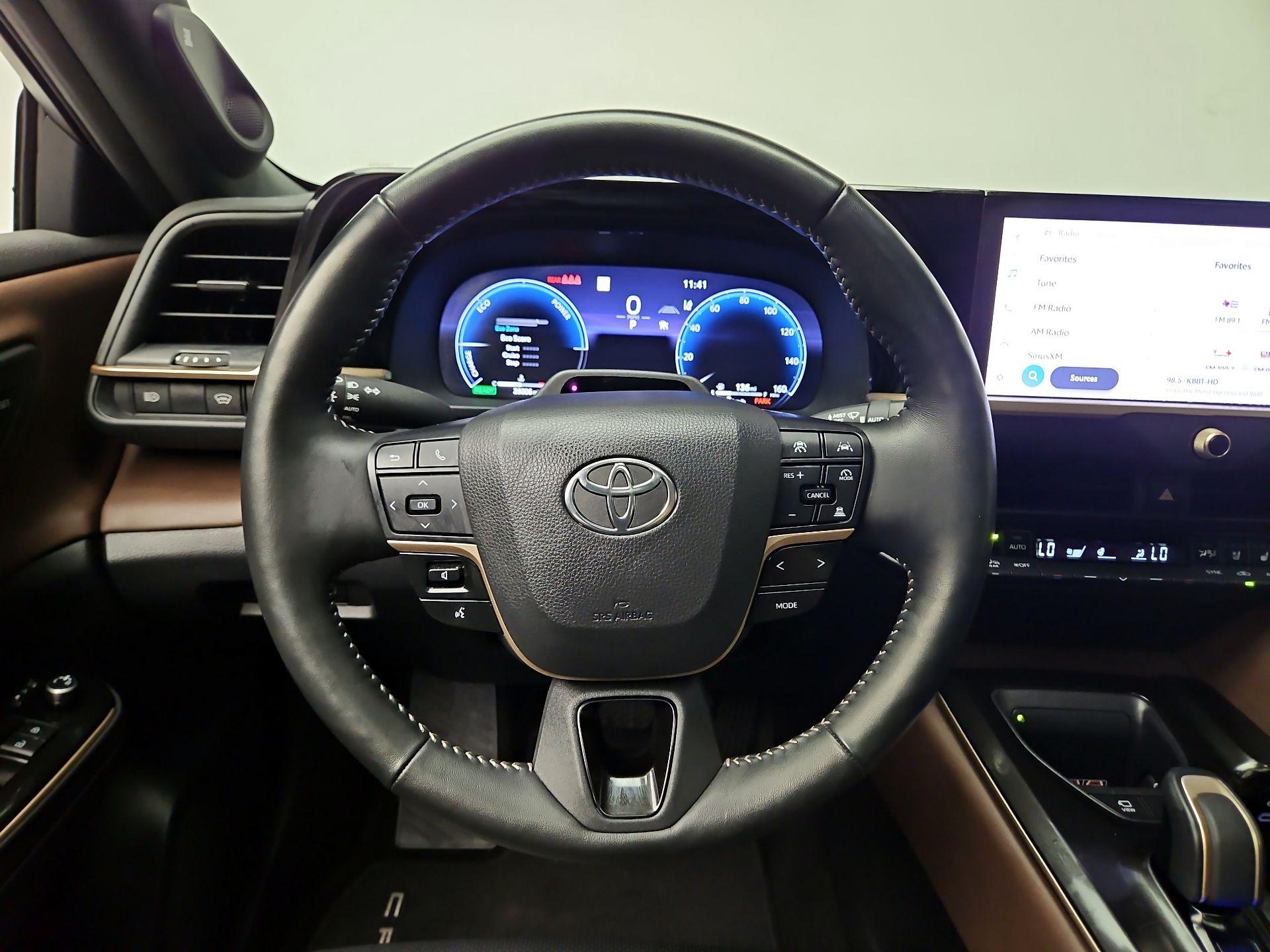 Thumbnail: 2024 Toyota Crown - 10