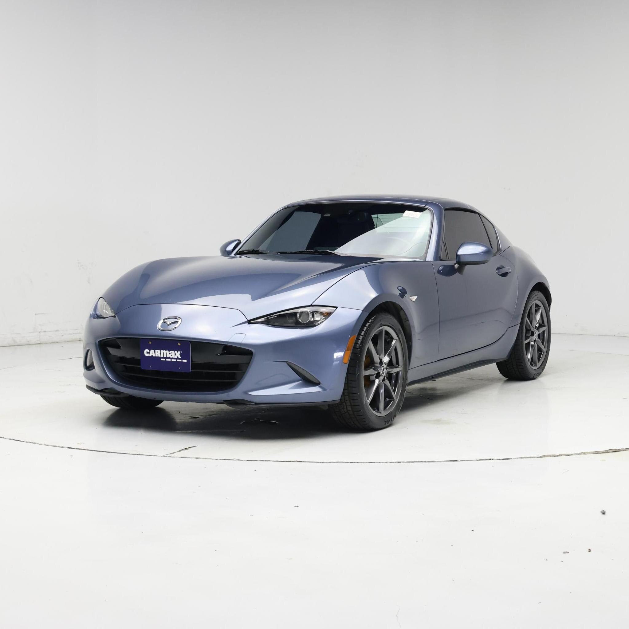 Thumbnail: 2017 Mazda MX-5 Miata - 4