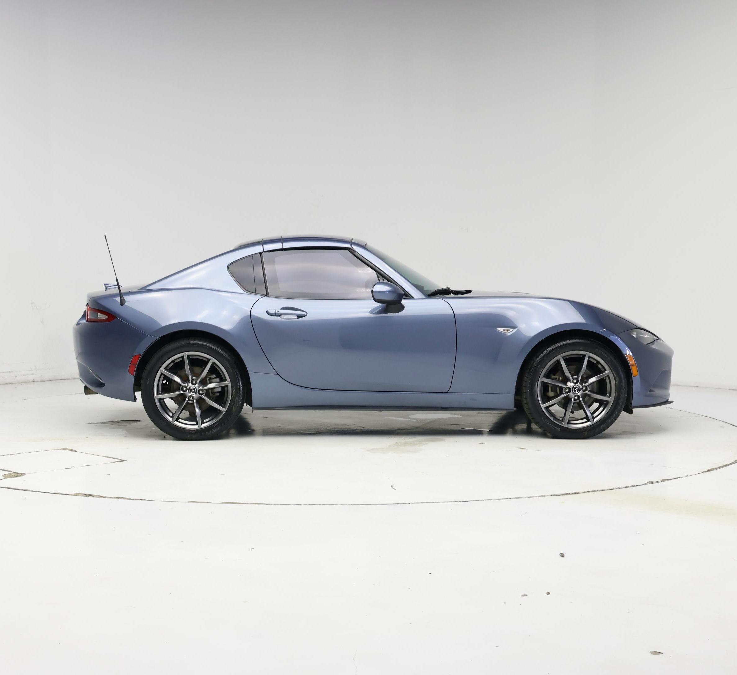 Thumbnail: 2017 Mazda MX-5 Miata - 7
