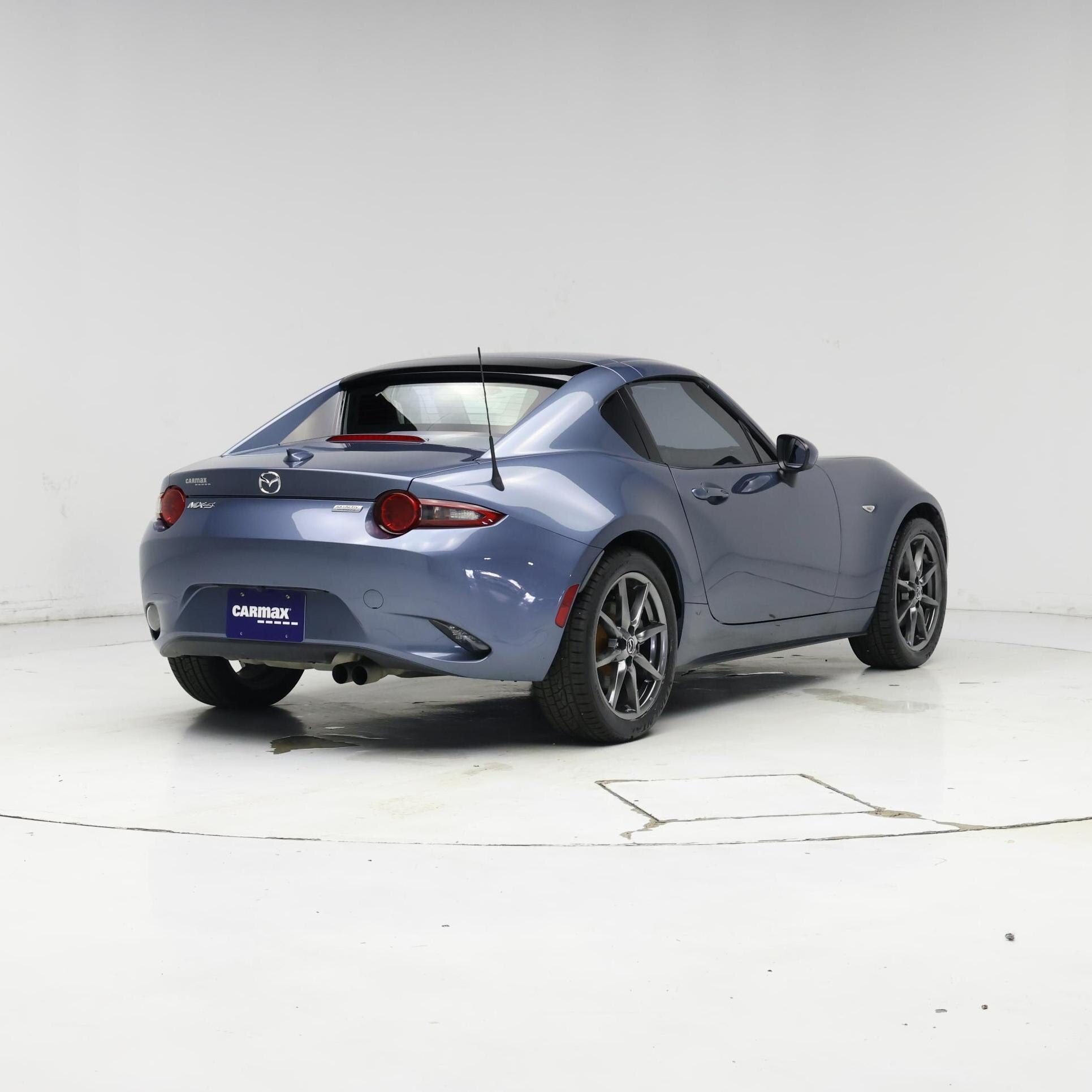 Thumbnail: 2017 Mazda MX-5 Miata - 8