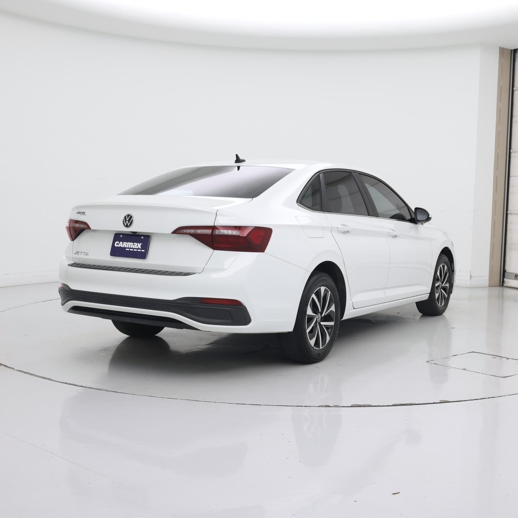 Thumbnail: 2022 Volkswagen Jetta - 8