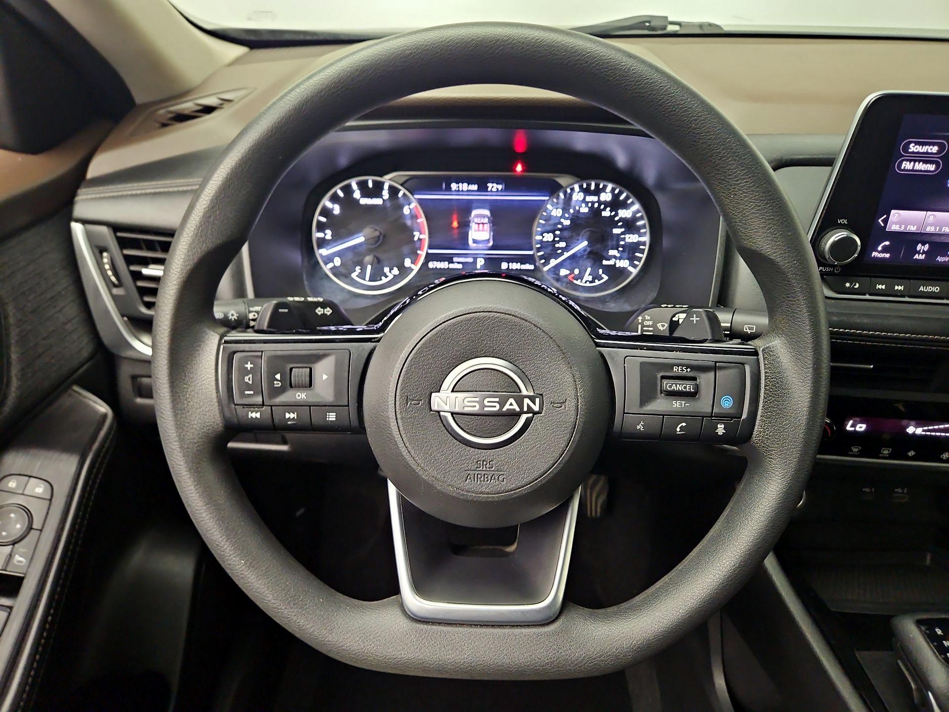 Thumbnail: 2023 Nissan Rogue - 10