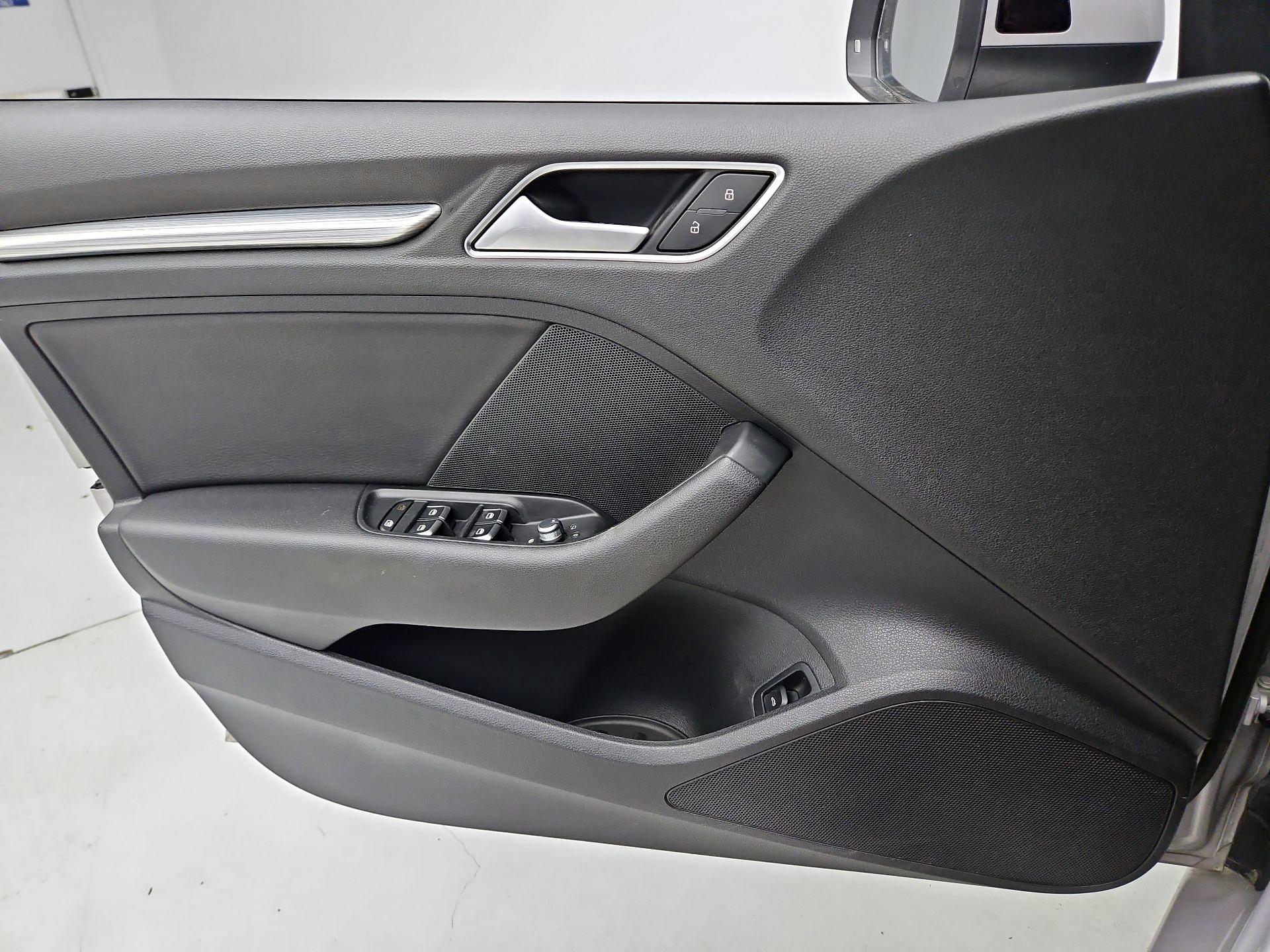 Thumbnail: 2015 Audi A3 - 12