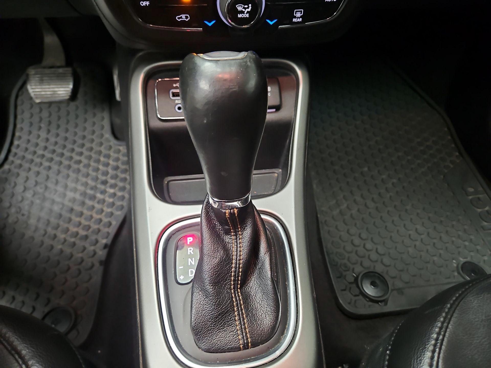Thumbnail: 2018 Jeep Compass - 17