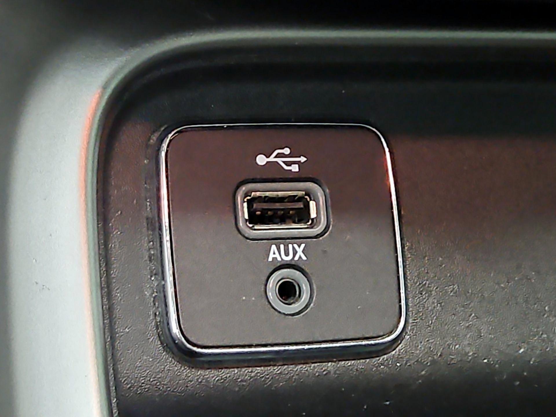 Thumbnail: 2018 Jeep Compass - 18