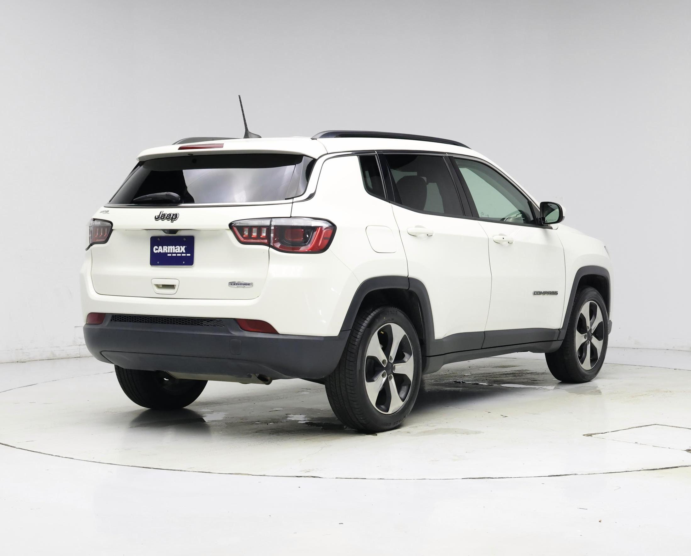 Thumbnail: 2018 Jeep Compass - 8