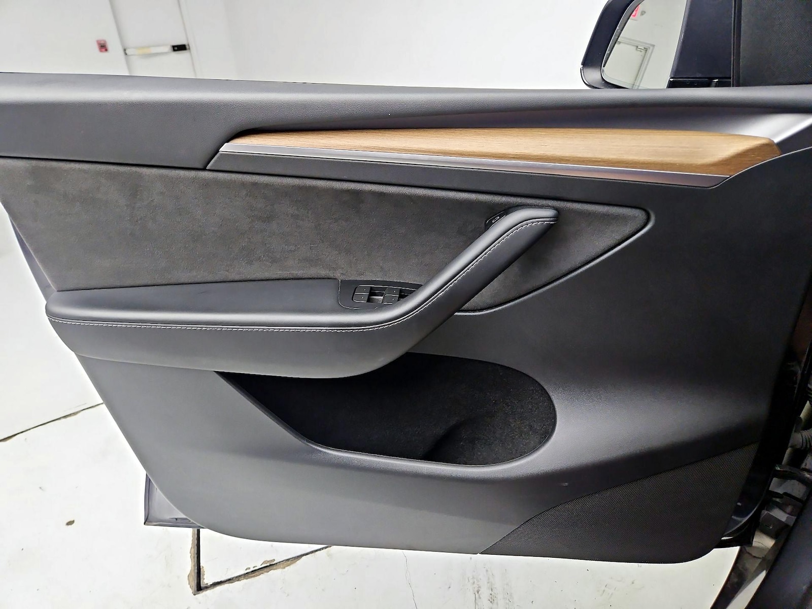 2023 Tesla Model Y Performance - Photo 13