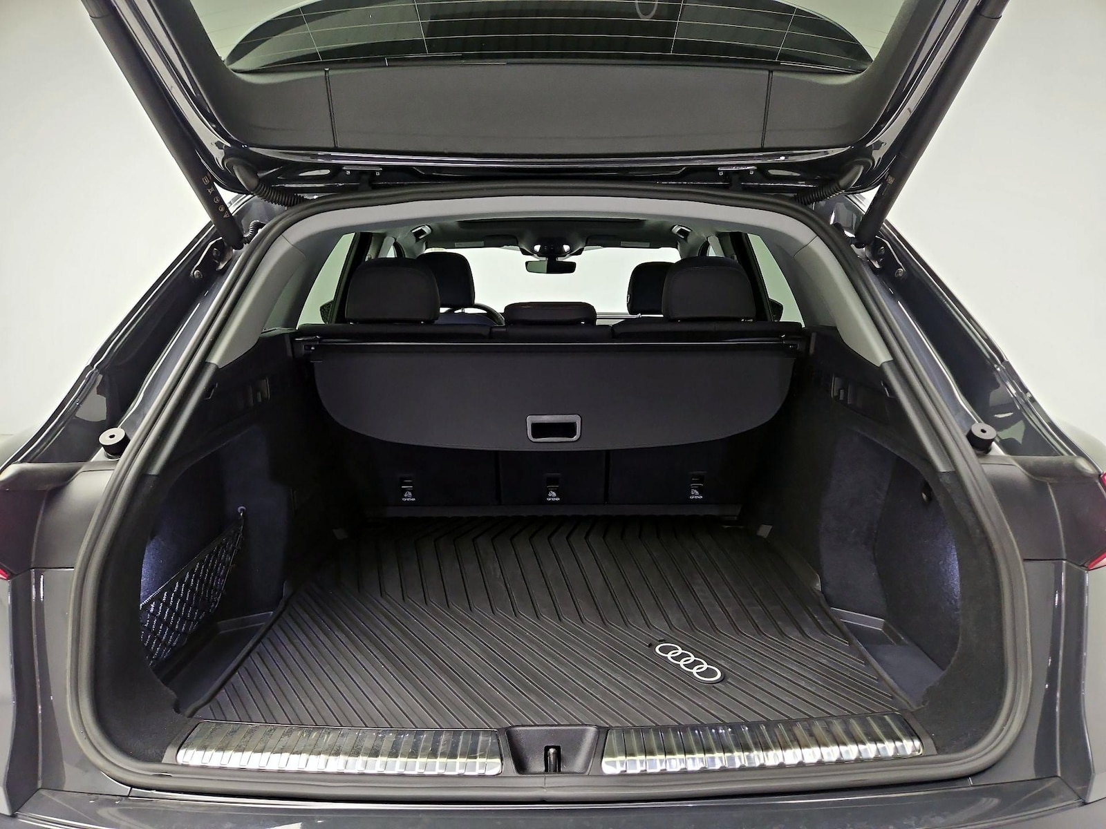 2025 Audi Q5 Premium - Photo 22