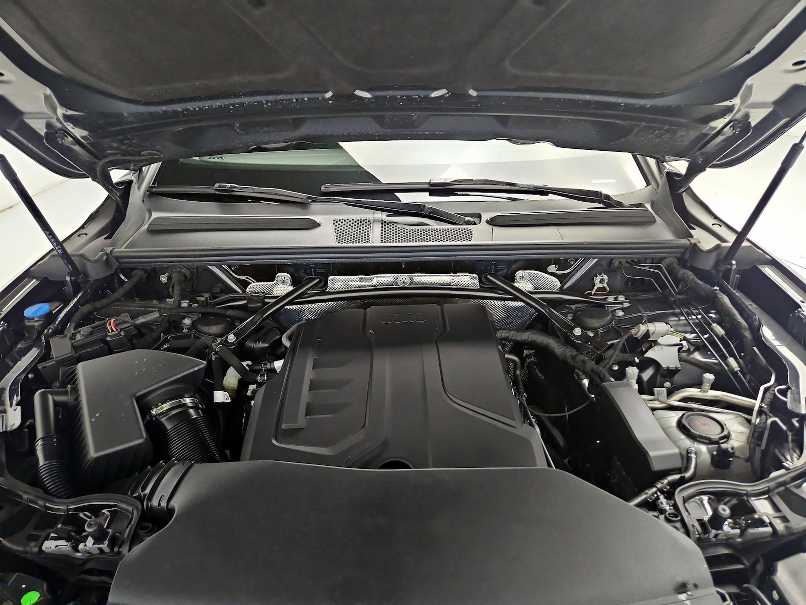 2025 Audi Q5 Premium - Photo 23