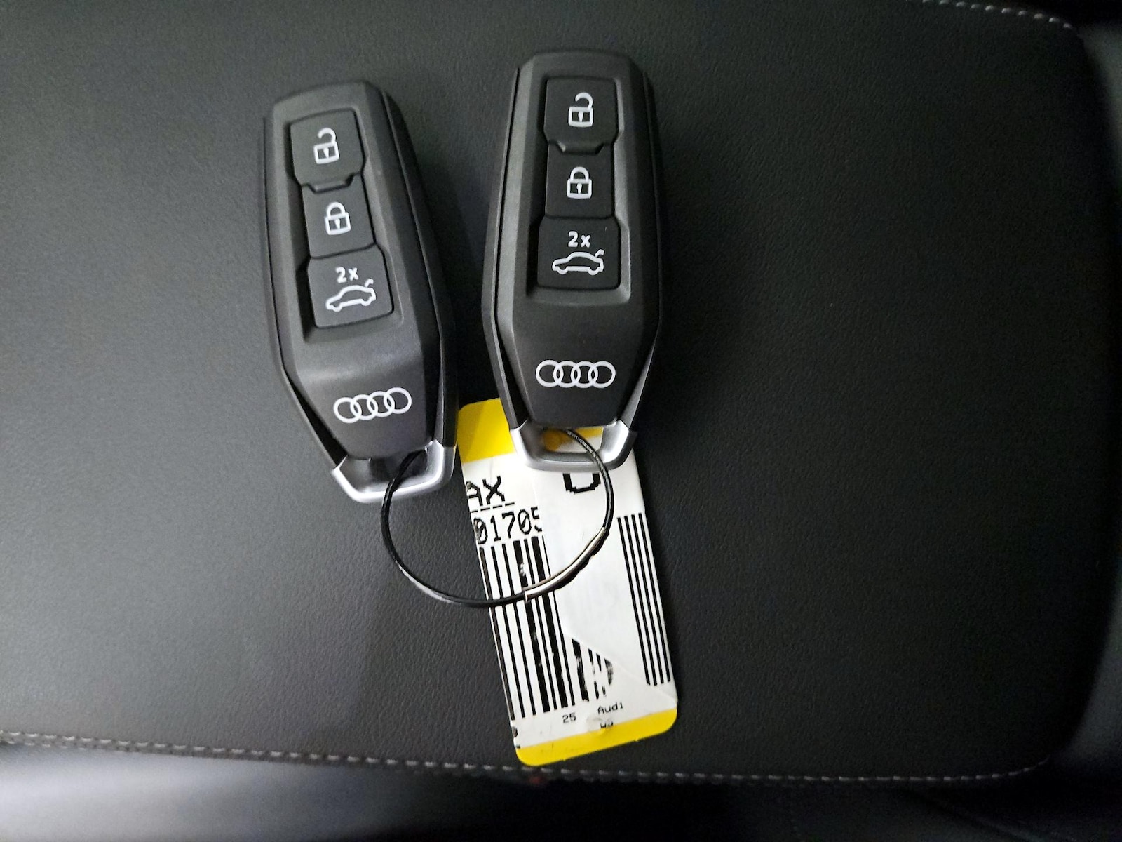 2025 Audi Q5 Premium - Photo 24