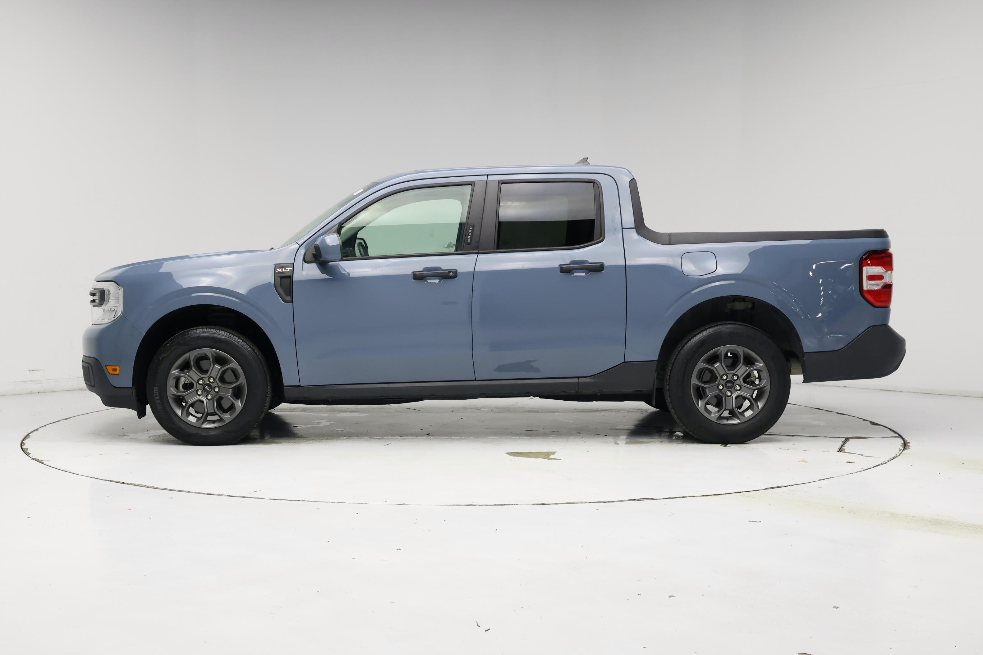 Thumbnail: 2022 Ford Maverick - 3
