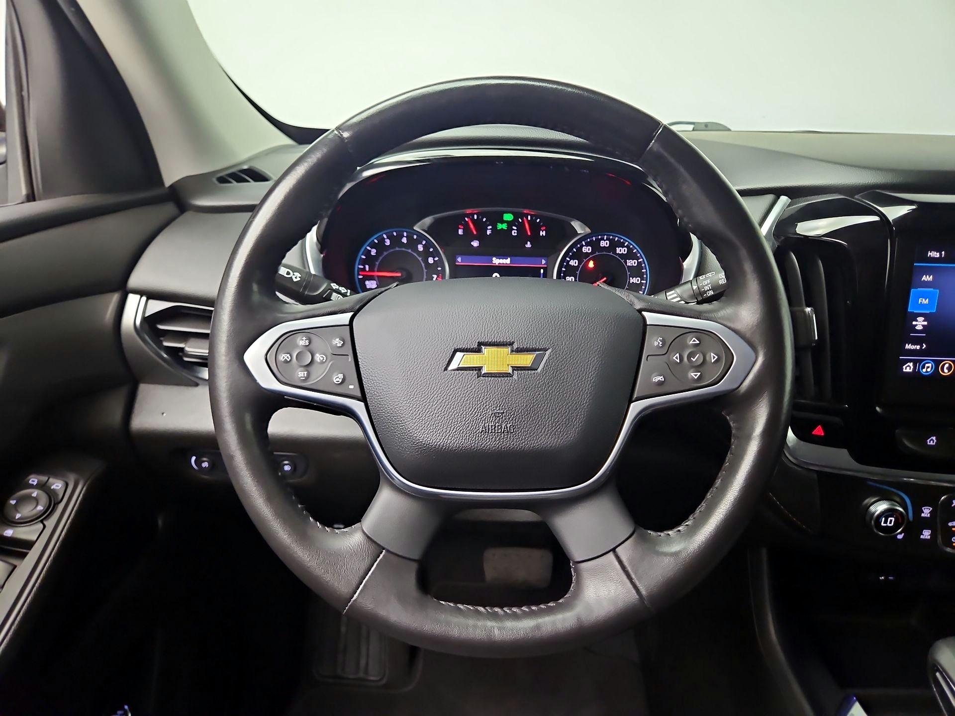 Thumbnail: 2021 Chevrolet Traverse - 10