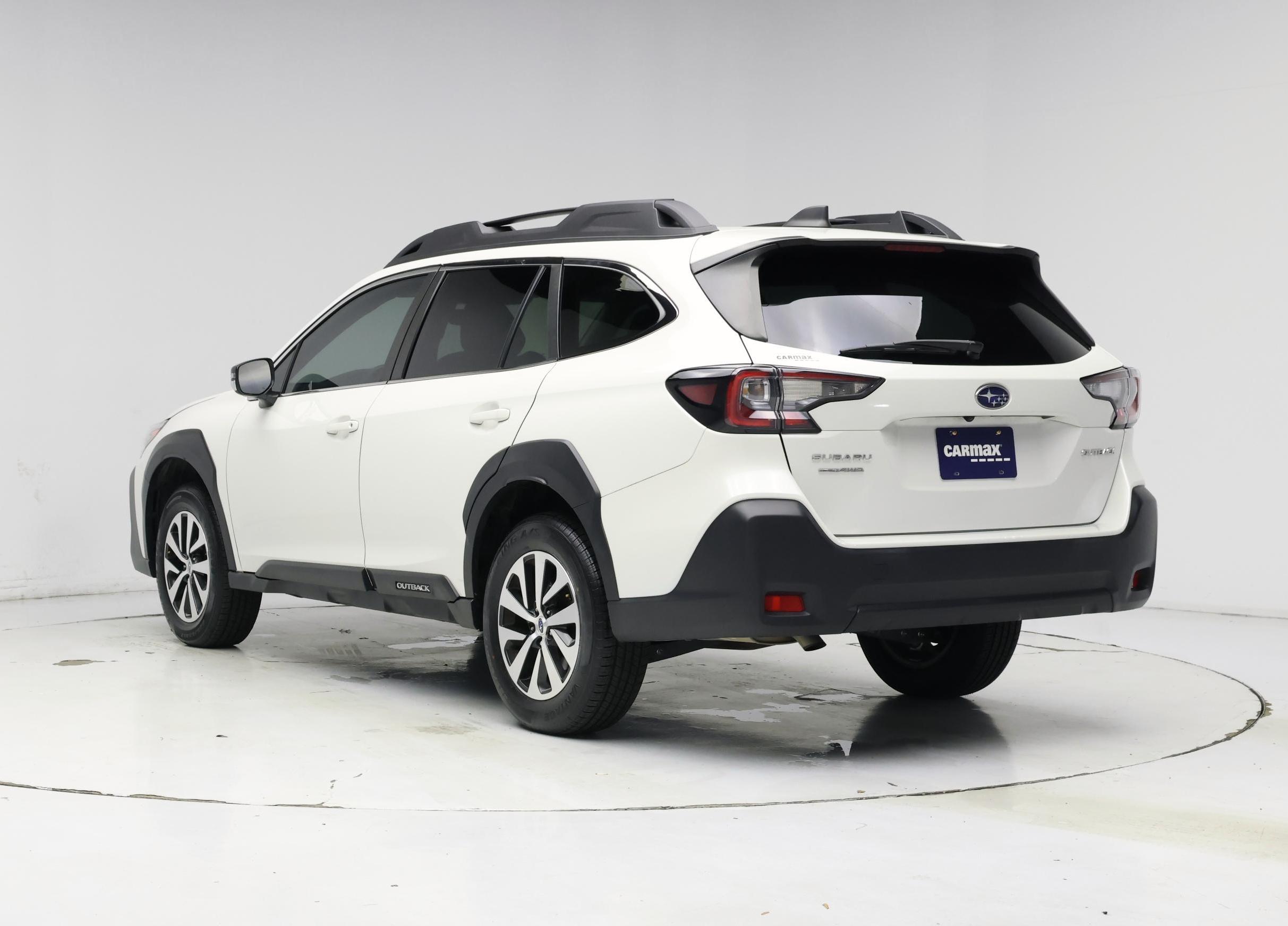 Thumbnail: 2023 Subaru Outback - 2