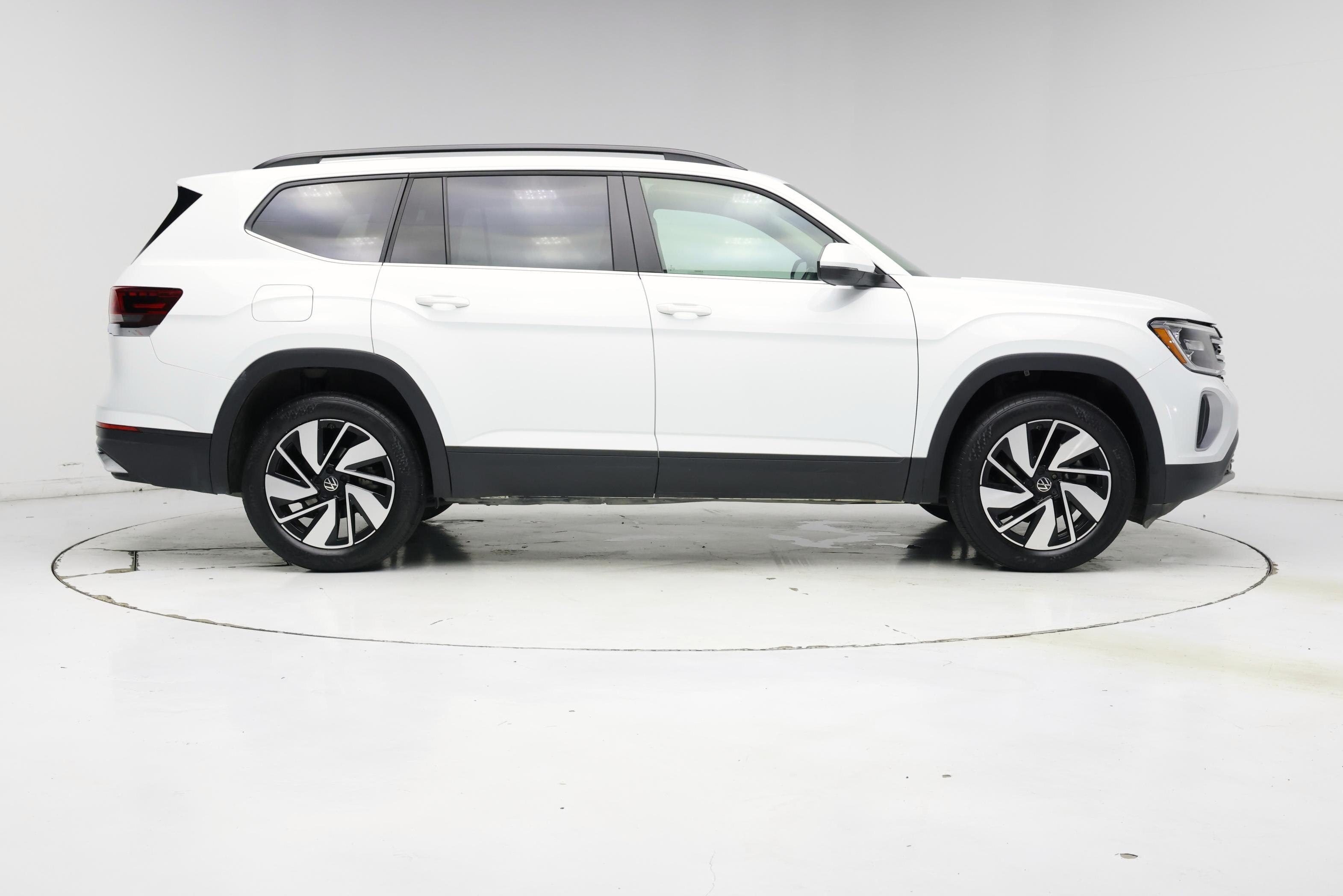 Thumbnail: 2024 Volkswagen Atlas - 7