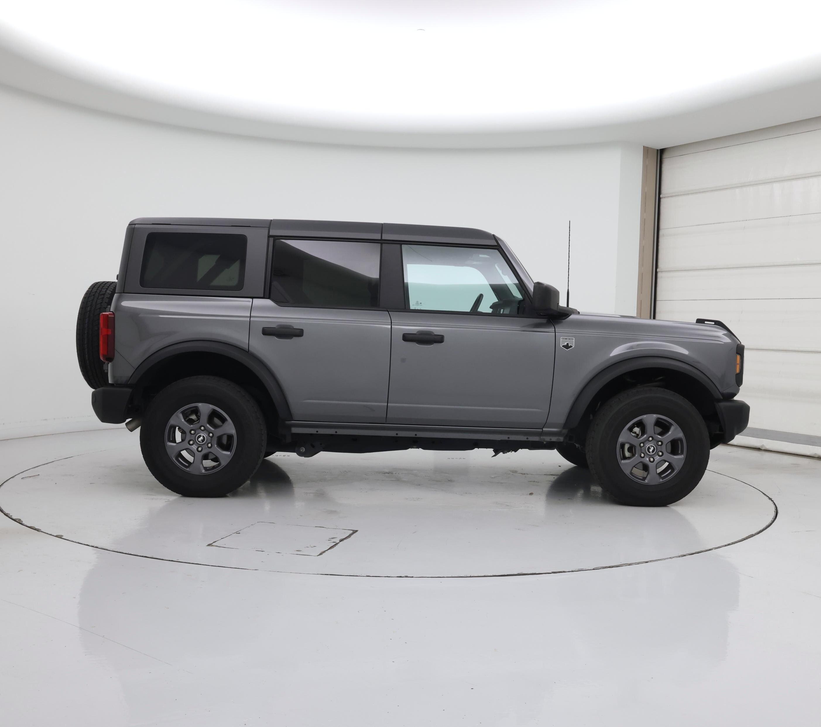 Thumbnail: 2025 Ford Bronco - 7