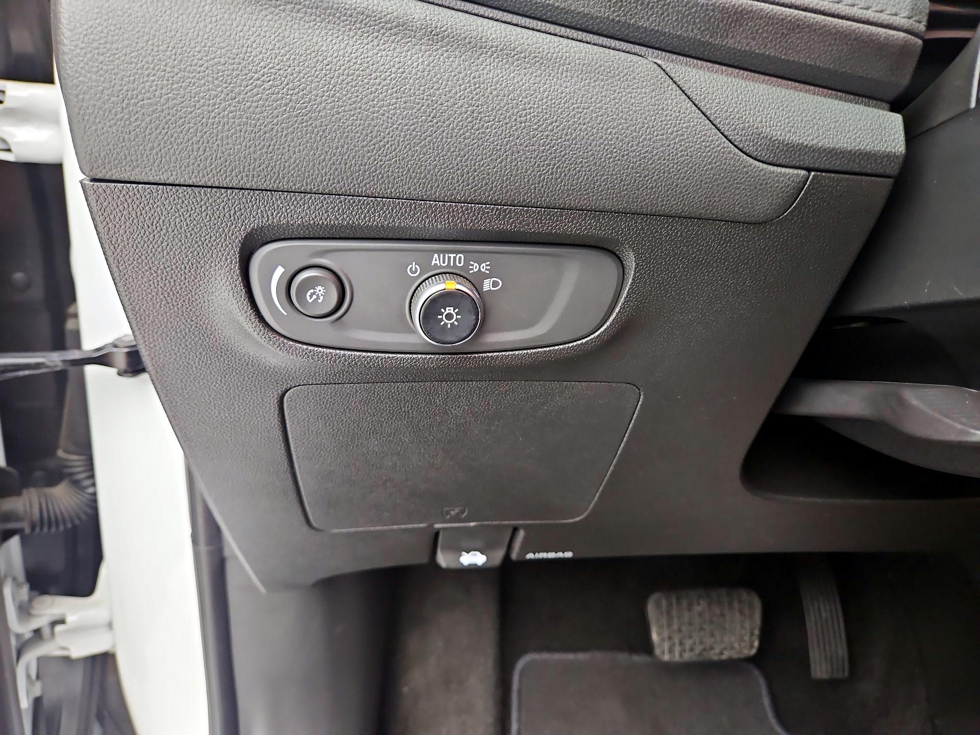 Thumbnail: 2025 Buick Encore GX - 13