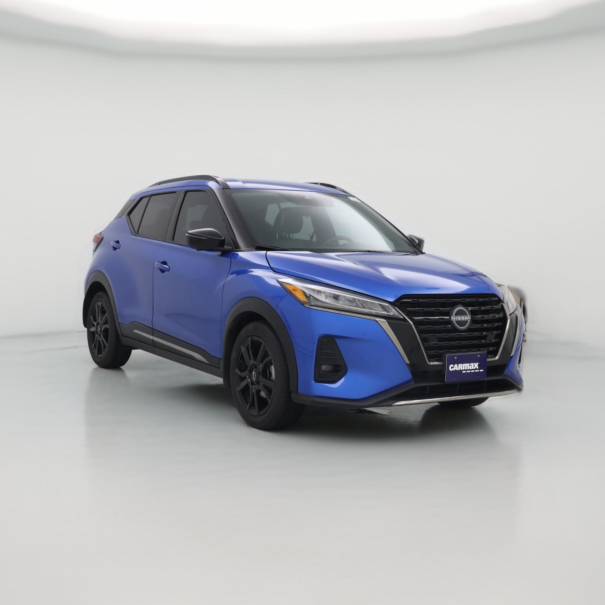 Thumbnail: 2023 Nissan Kicks - 1
