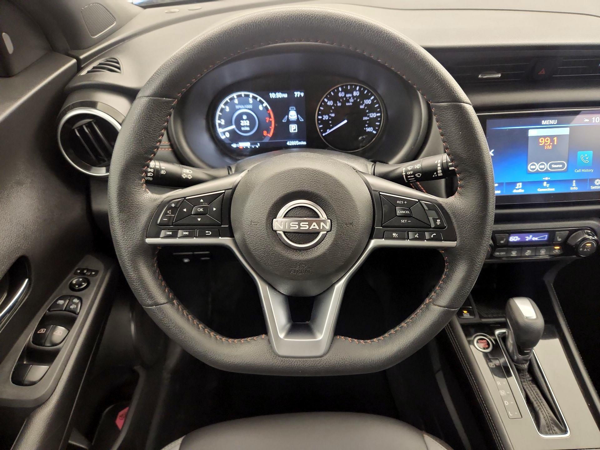 Thumbnail: 2023 Nissan Kicks - 10