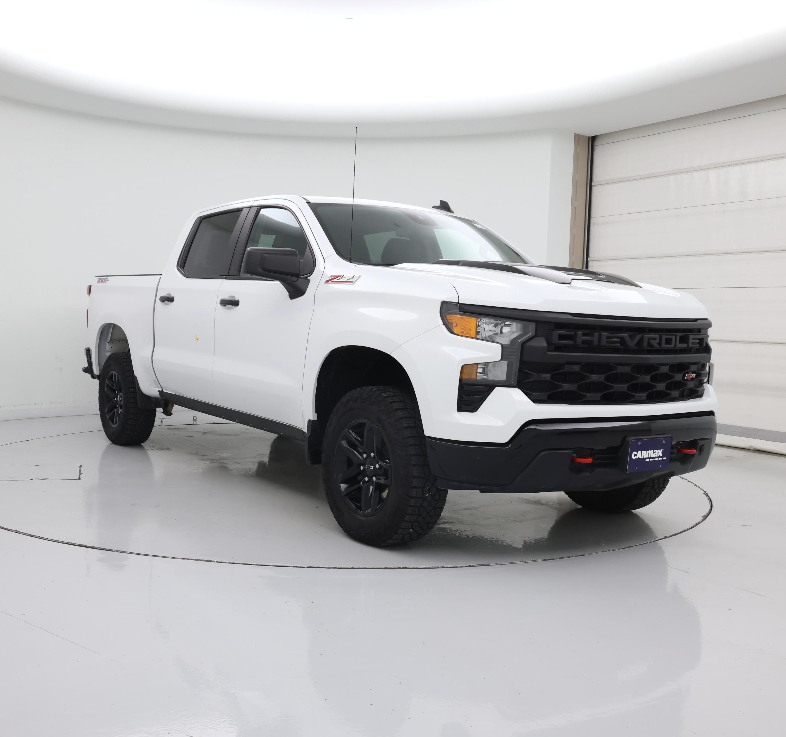 White 2025 Chevrolet Silverado 1500 Pickup Truck Four-Wheel Drive Automatic