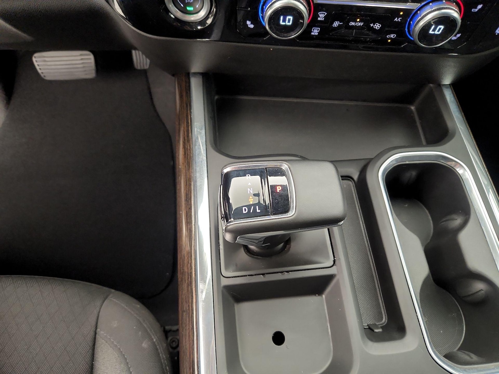 2024 GMC Sierra 1500 Elevation - Photo 18