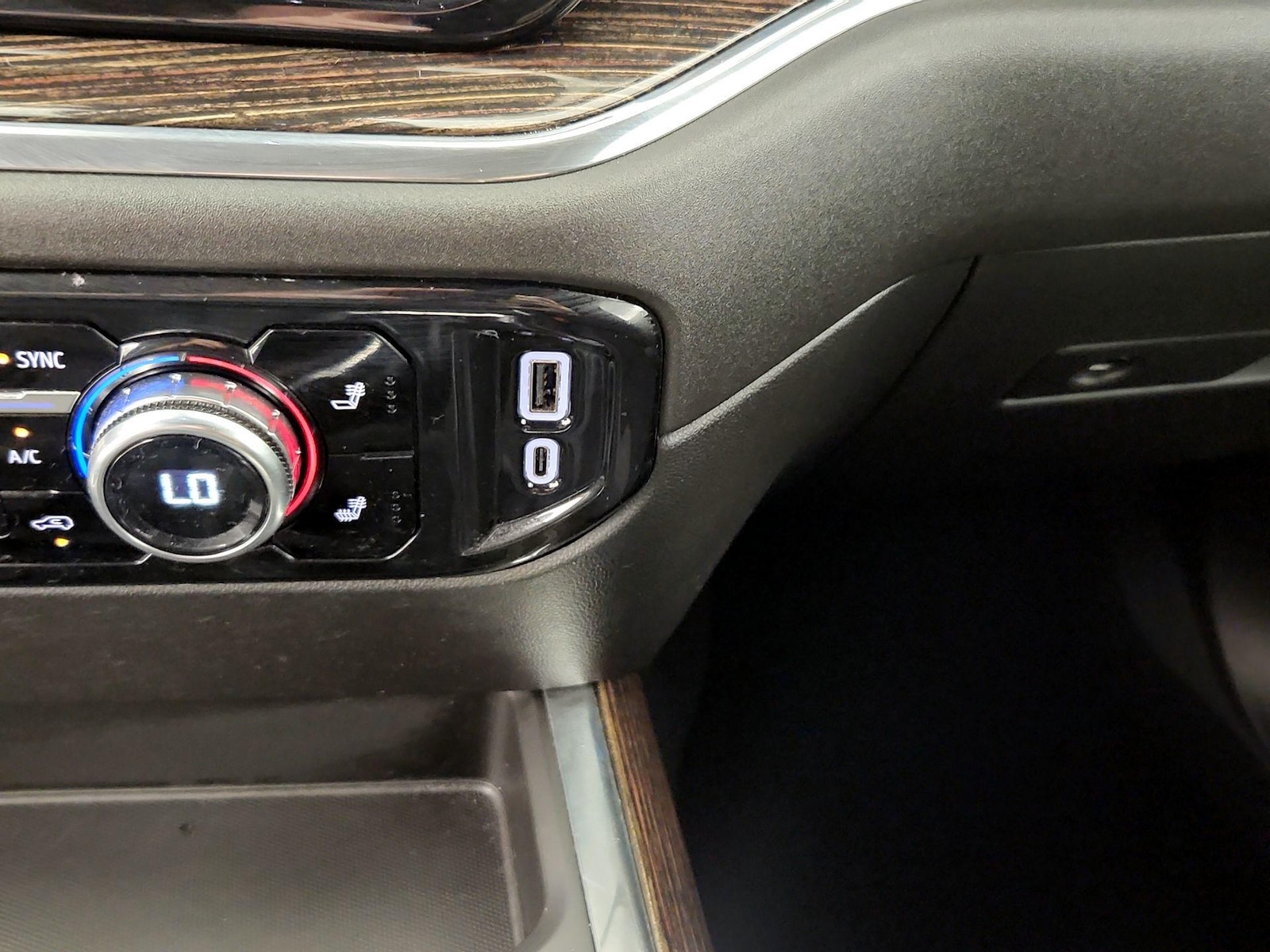 2024 GMC Sierra 1500 Elevation - Photo 19