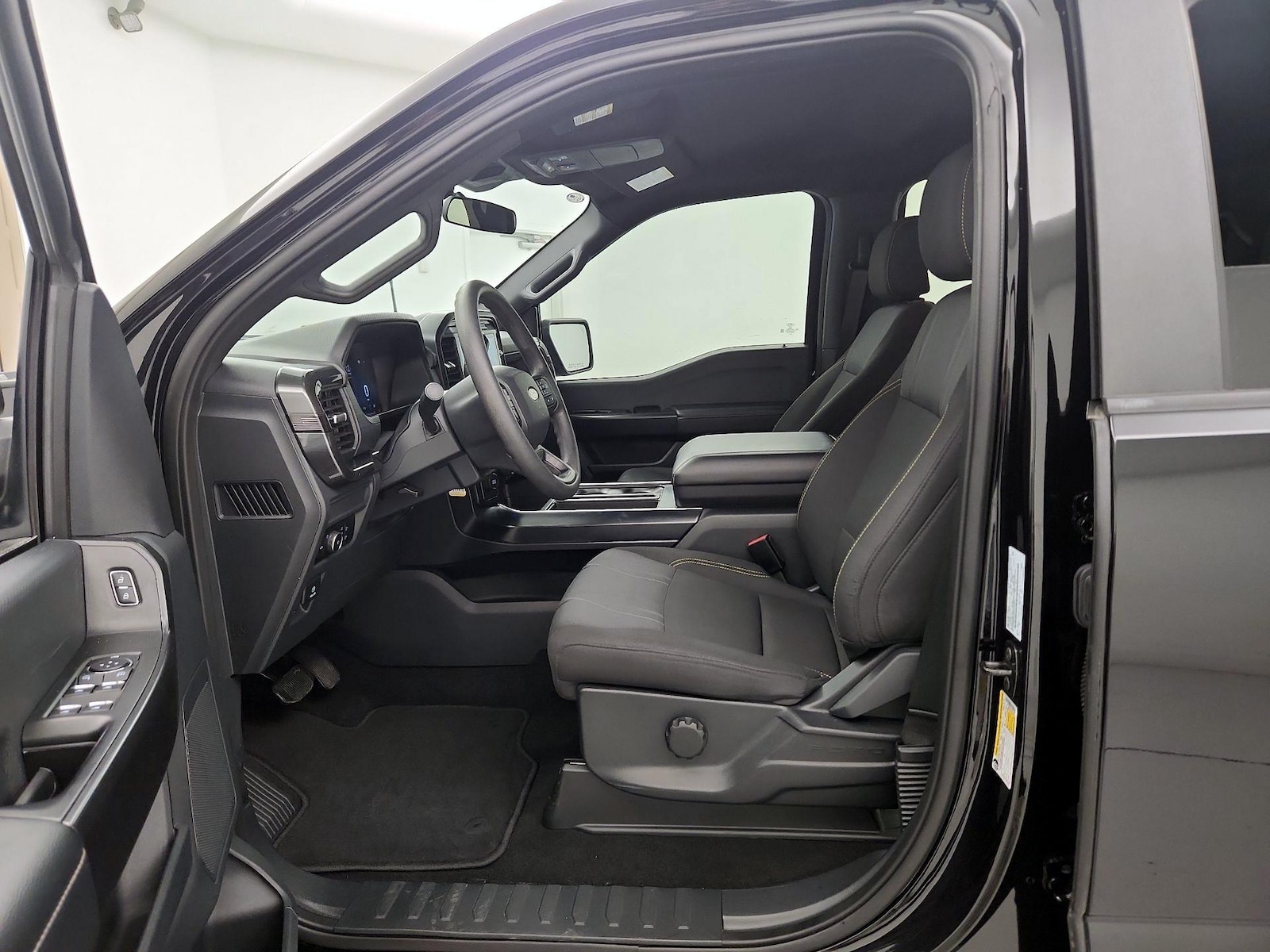 2024 Ford F-150 STX - Photo 12
