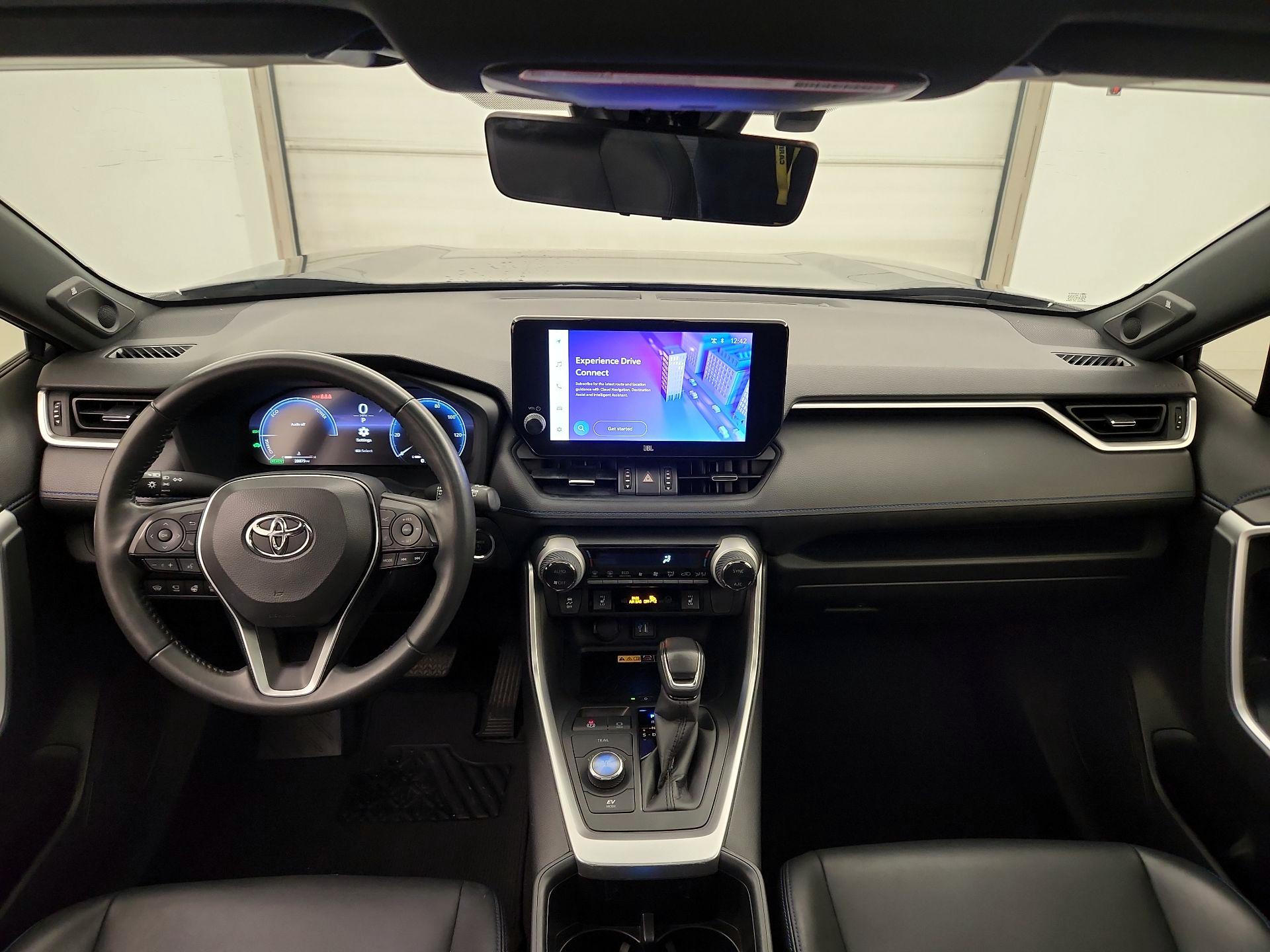 Thumbnail: 2023 Toyota RAV4 - 9