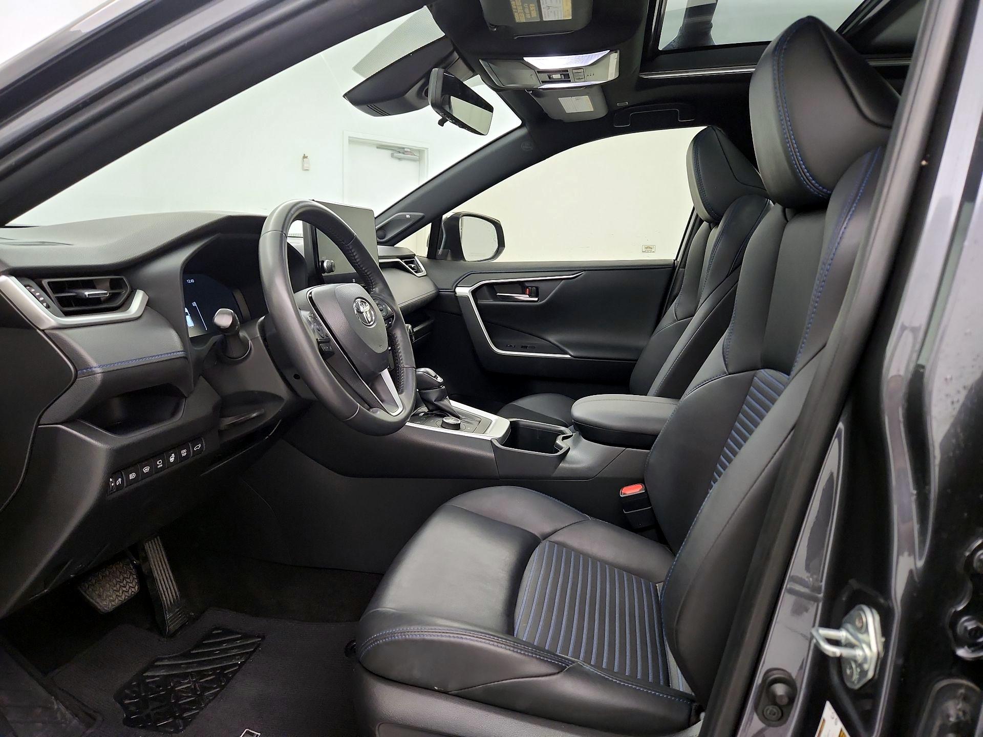 Thumbnail: 2023 Toyota RAV4 - 11