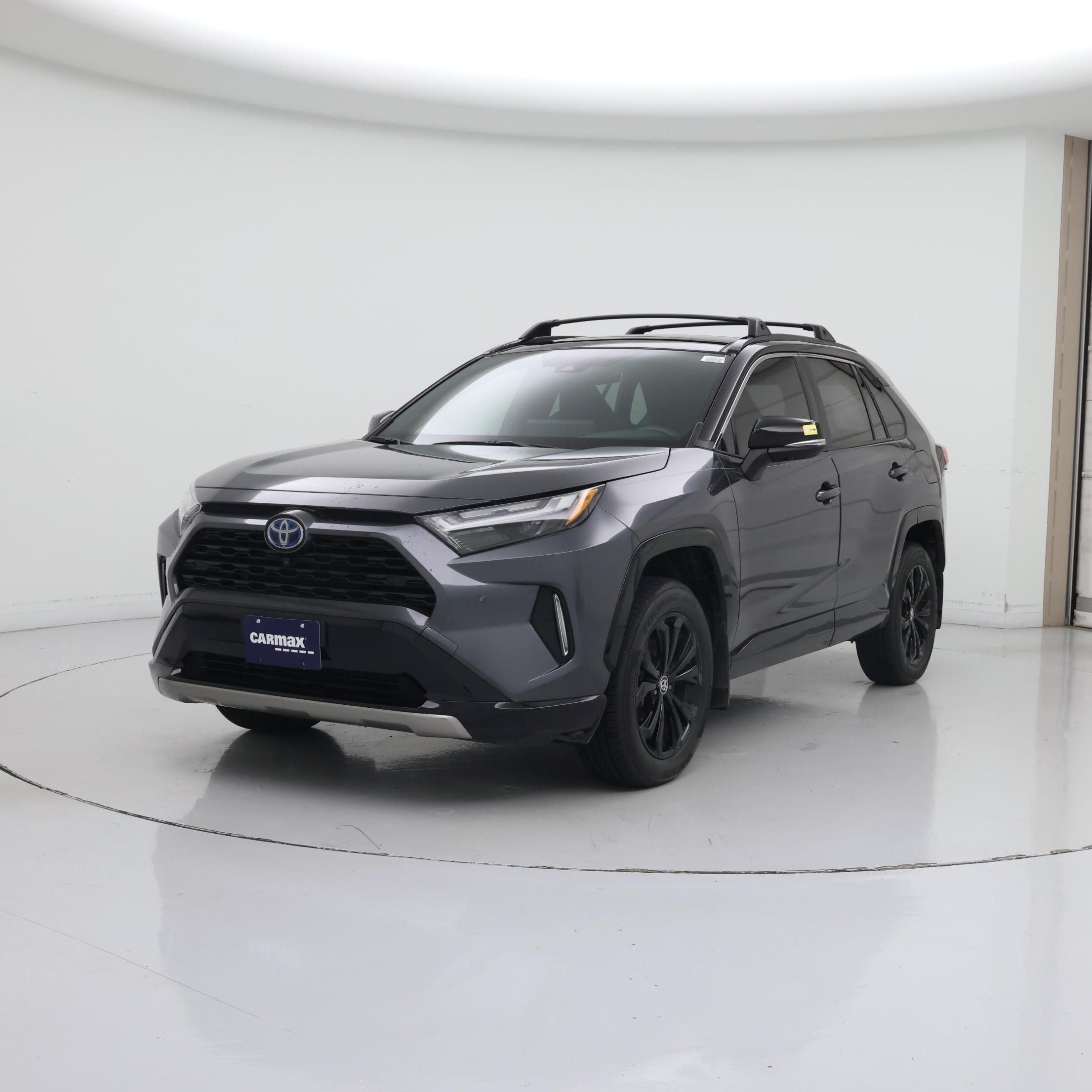 Thumbnail: 2023 Toyota RAV4 - 4